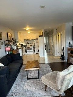 2906A Dufferin Street, Toronto, ON M6B 3S8 photo 2
