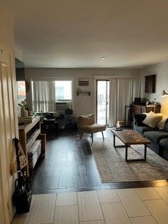 2906A Dufferin Street, Toronto, ON M6B 3S8 photo 3