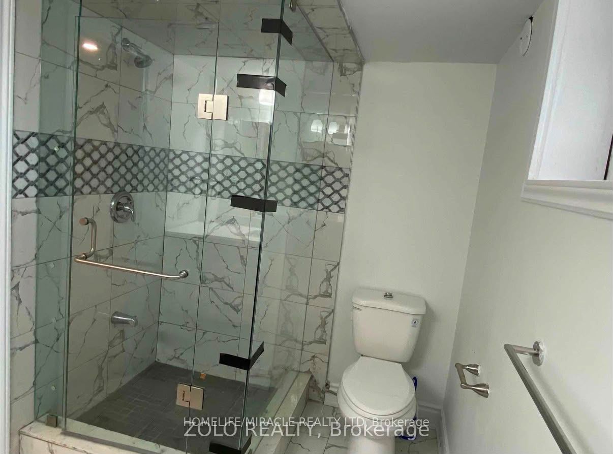 236 Renforth Drive, Toronto, ON M9C 2K9 photo 5