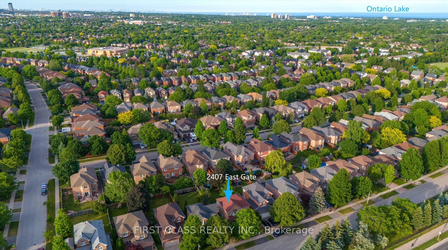2407 East Gate Crescent, Oakville, ON L6H 6L1 photo 2