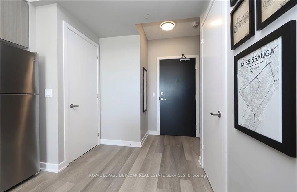 5240 Dundas Street B504, Burlington, ON L7L 0J6 photo 3