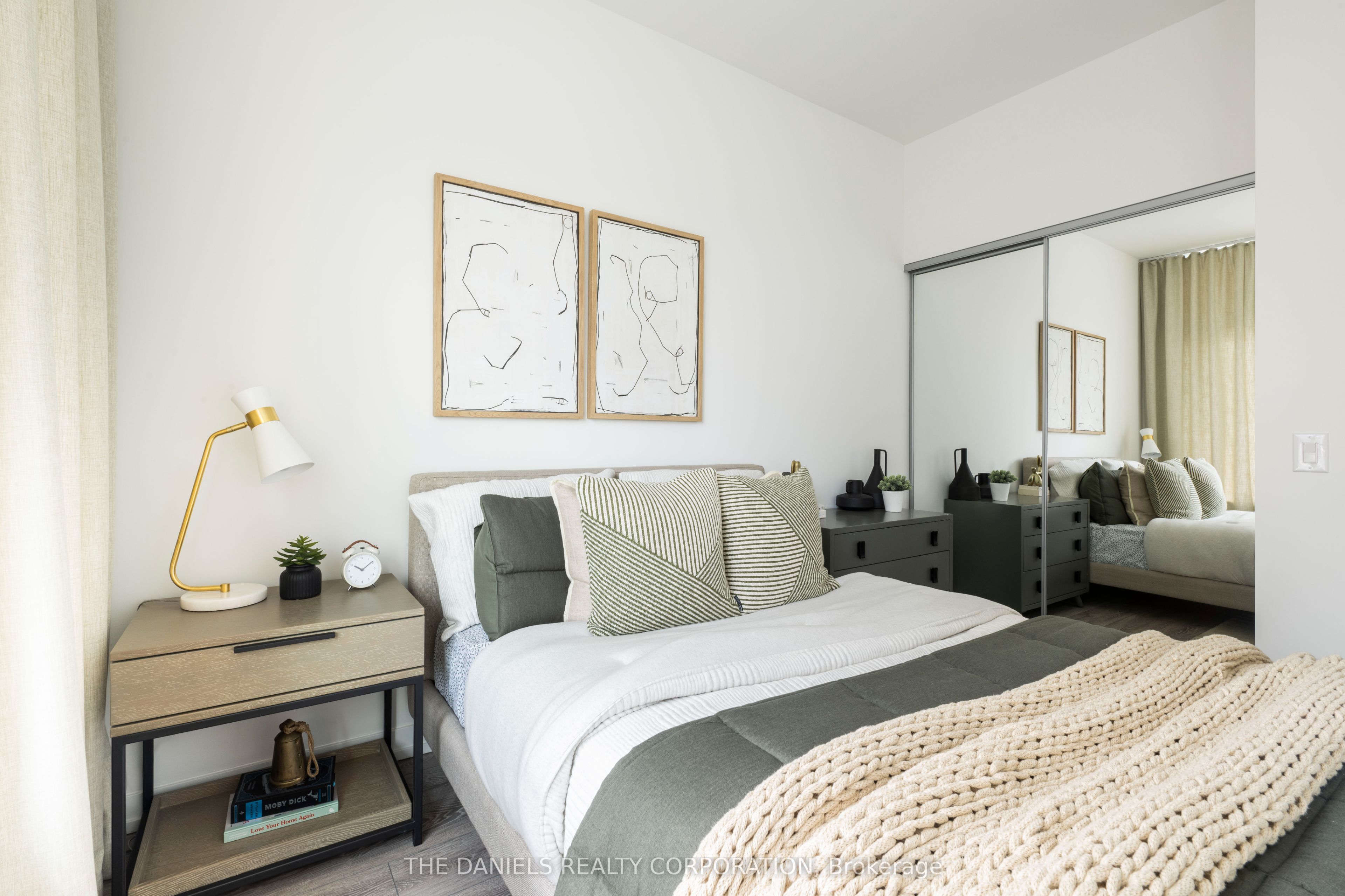 2485 Eglinton Avenue W 1308, Mississauga, ON L5M 2T1 photo 4