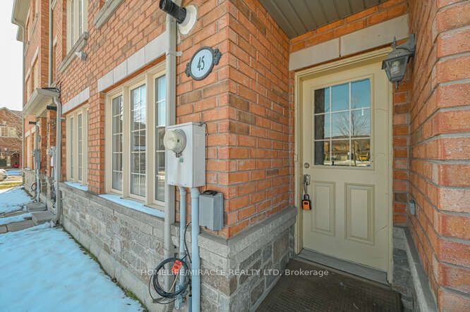 45 Peach Drive, Brampton, ON L6R 0W6 photo 3
