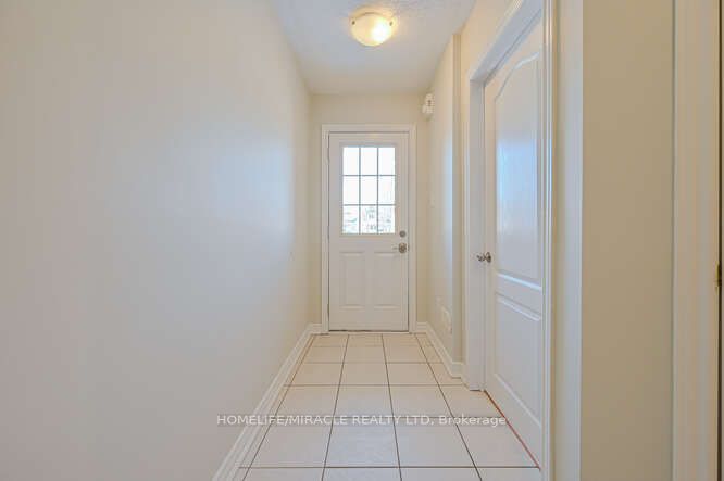 45 Peach Drive, Brampton, ON L6R 0W6 photo 5