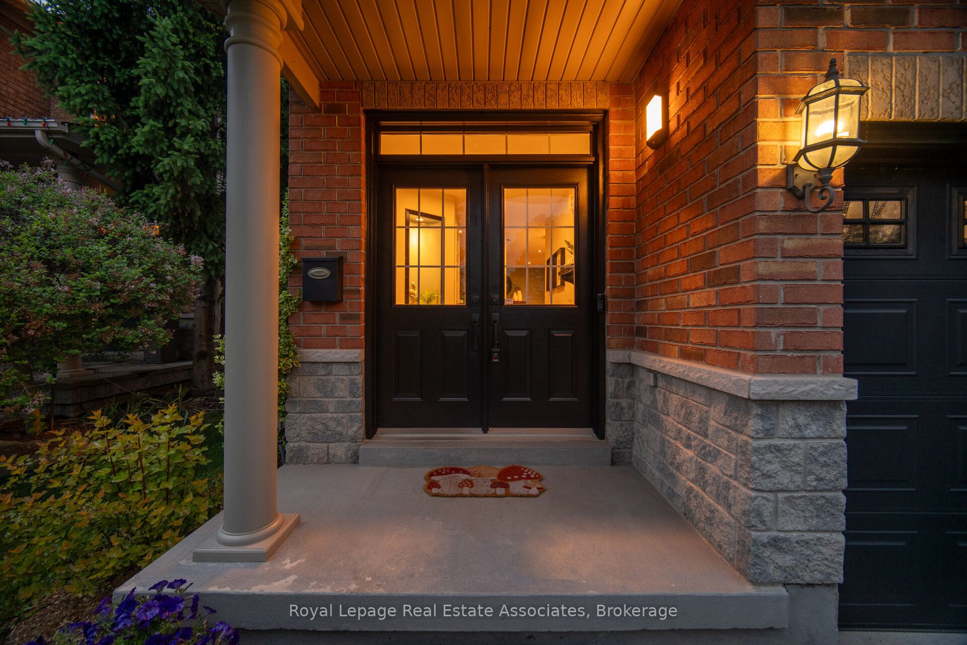 205 Acton Boulevard, Halton Hills, ON L7J 2Y4 photo 5