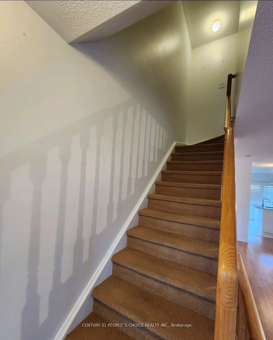5050 Intrepid Drive 1, Mississauga, ON L5M 0E8 photo 5