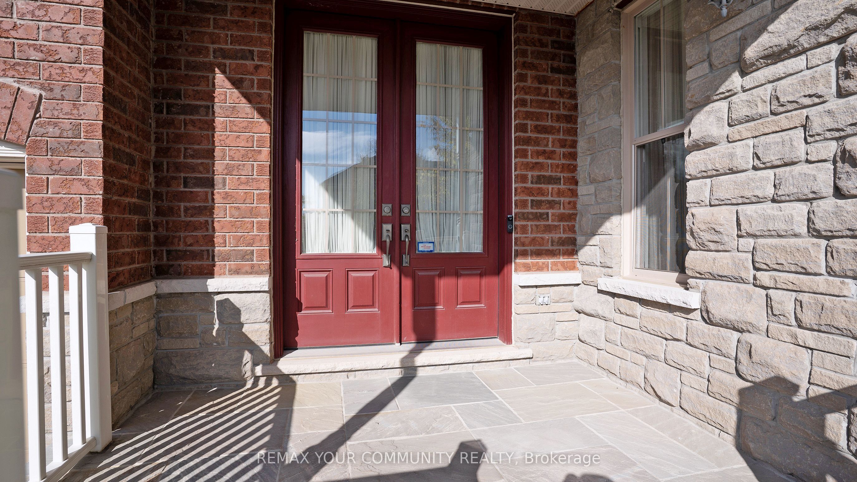 34 Mccandless Court, Caledon, ON L7C 3R6 photo 3