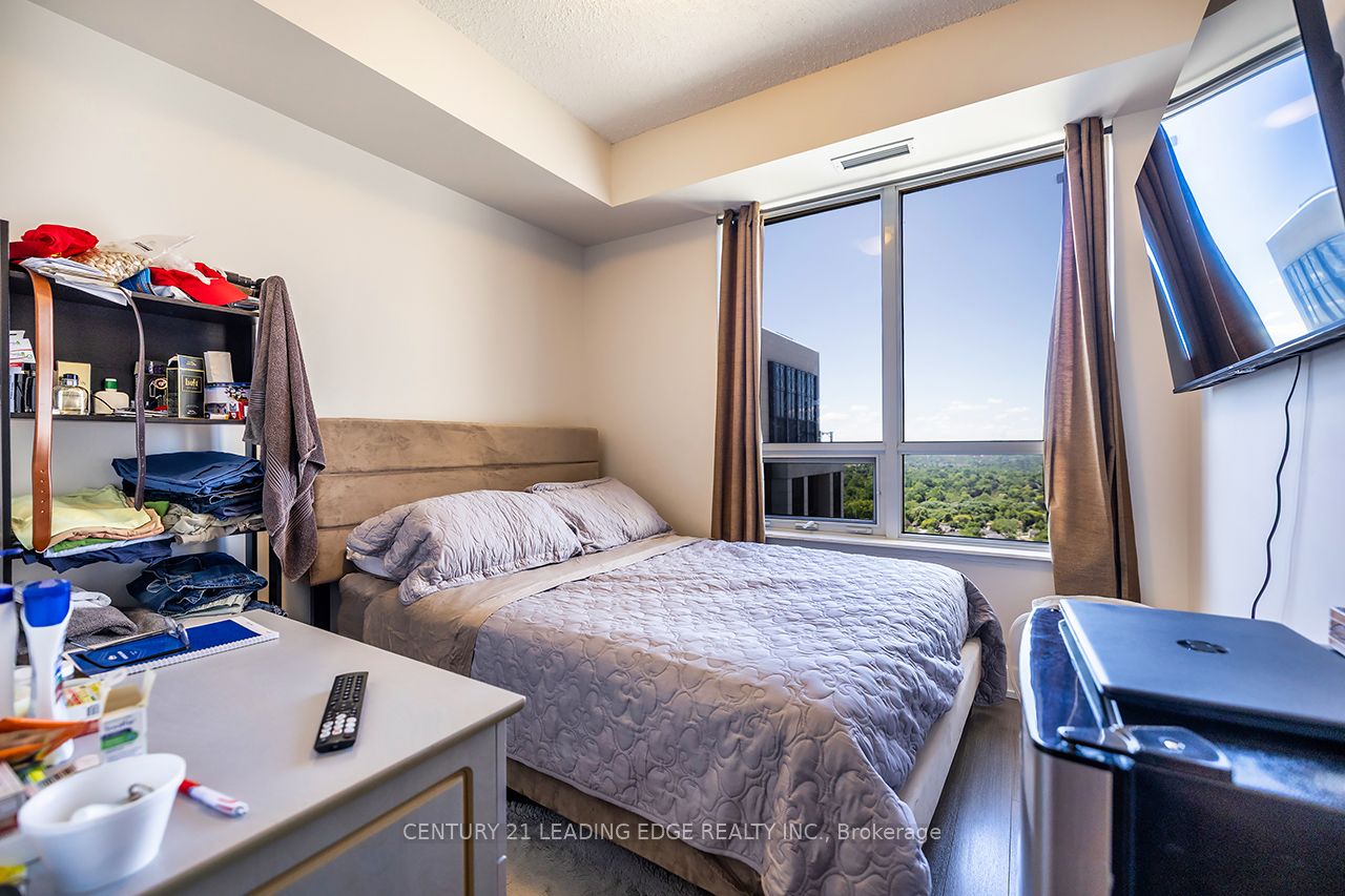 2 Eva Road 2928, Toronto, ON M9C 0A9 photo 4