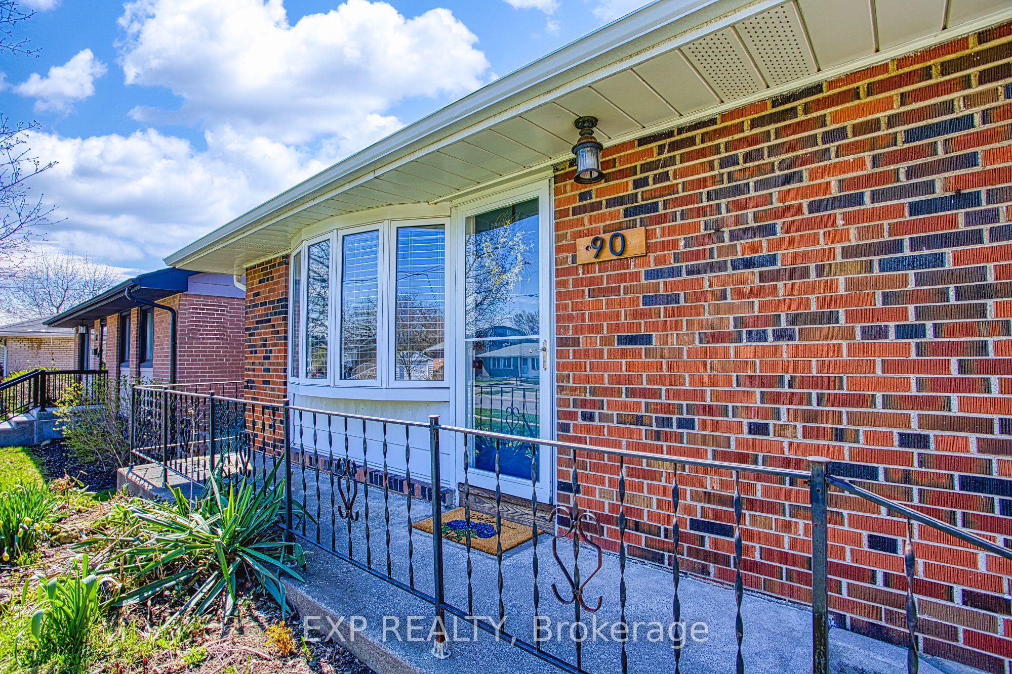 90 Prince Charles Drive, Halton Hills, ON L7G 3V4 photo 4