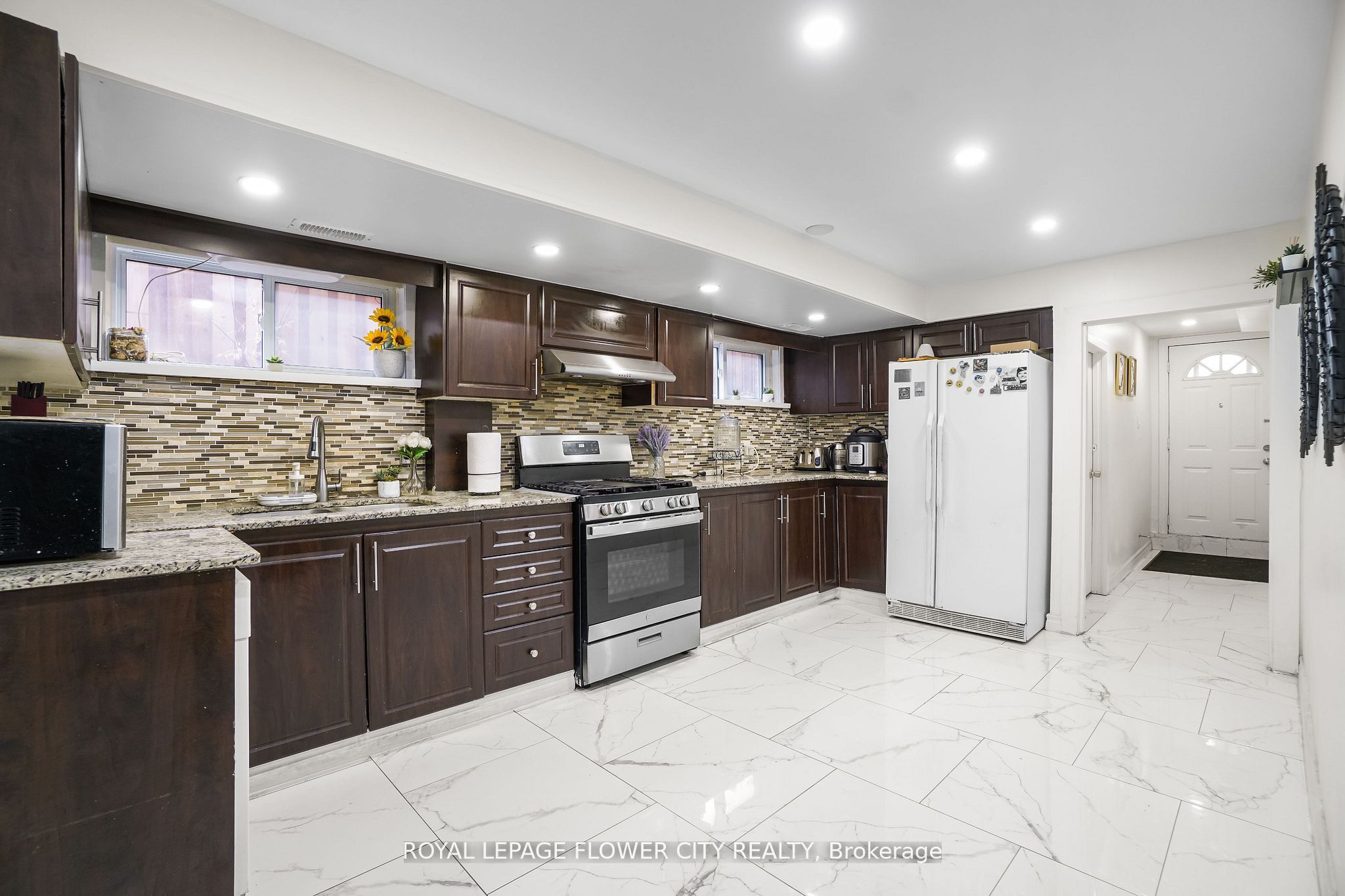 167 Shoreham Drive, Toronto, ON M3N 1T3 photo 4