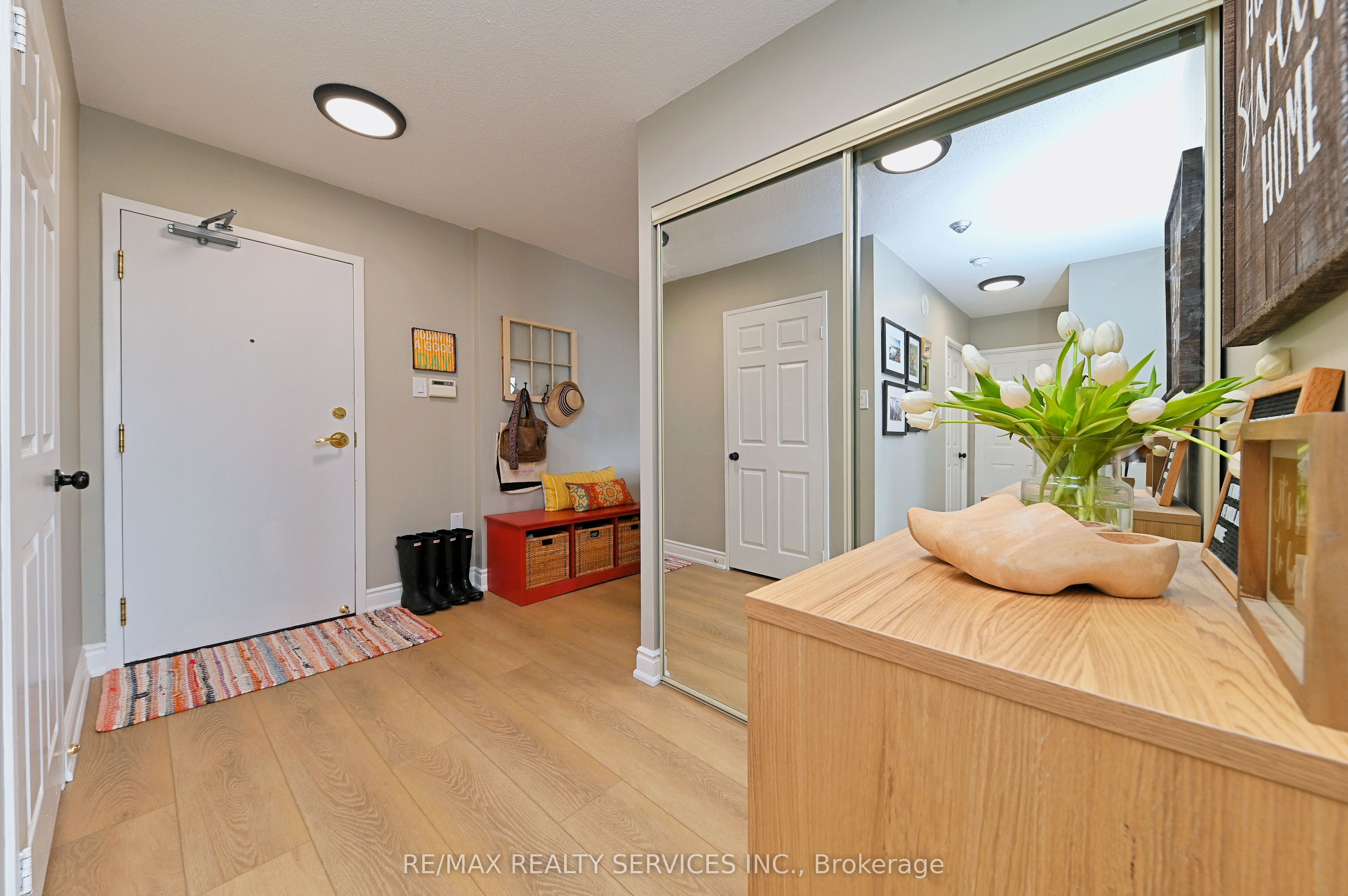 20 Cherrytree Drive 905, Brampton, ON L6Y 3V1 photo 5