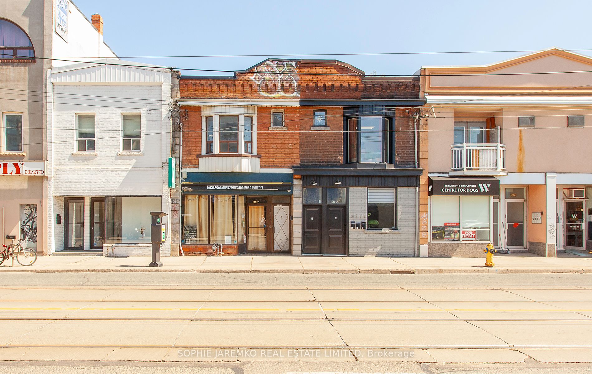 2102A Dundas Street W, Toronto, ON M6R 1W9 photo 2