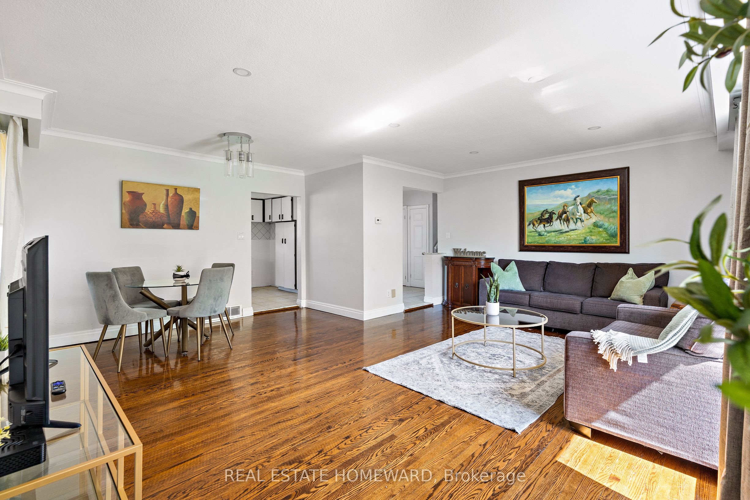 85 Letchworth Crescent, Toronto, ON M3M 1Z1 photo 5