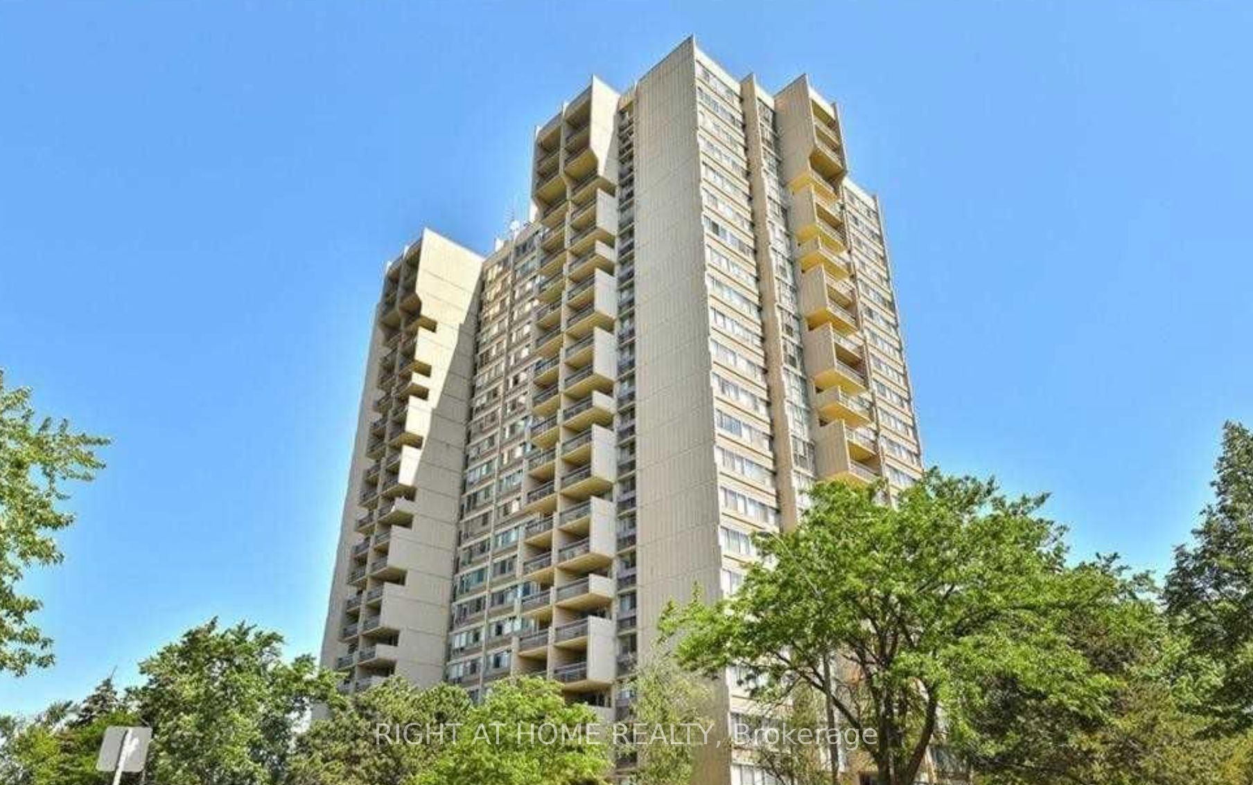 1359 WHITE OAKS Boulevard 1103, Oakville, ON L6H 2R8