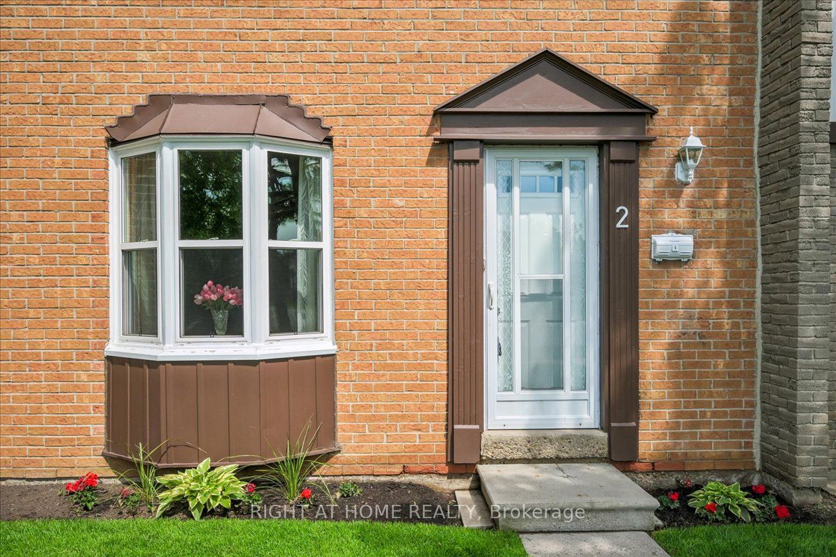 1020 Central Park Drive 2, Brampton, ON L6S 3J5 photo 3