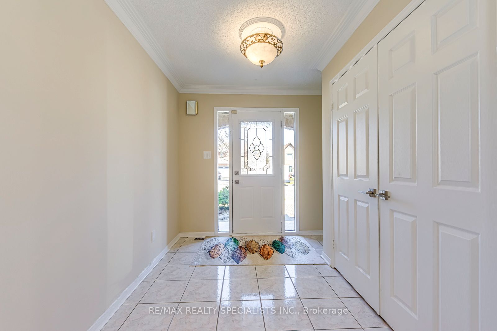102 Sunforest Drive, Brampton, ON L6Z 4B2 photo 4