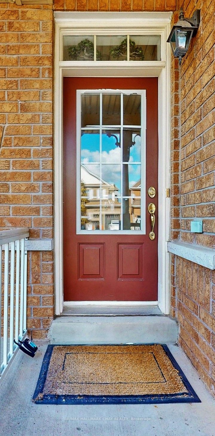 76 Cobblestone Court, Brampton, ON L6R 2S4 photo 3