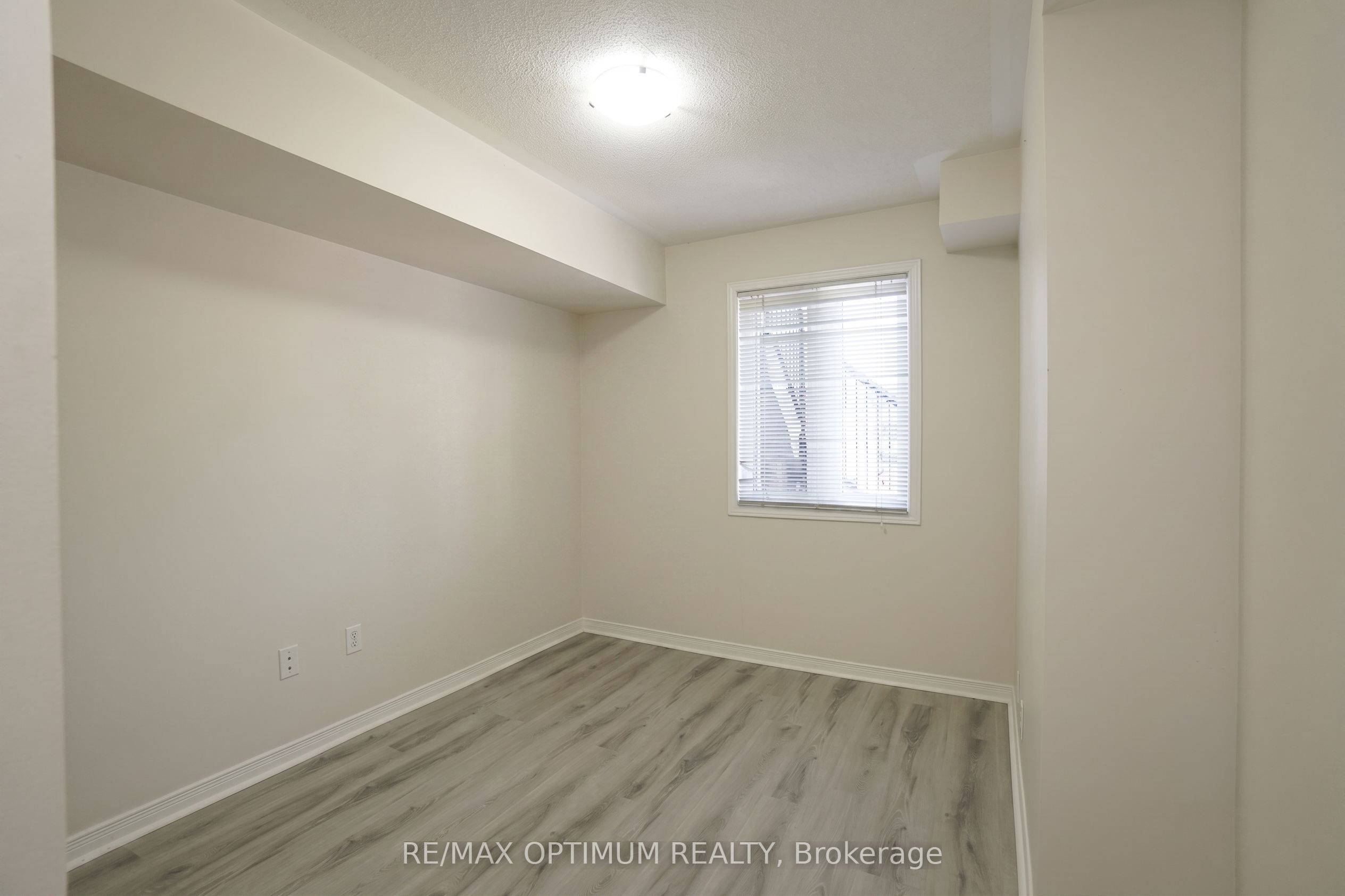 4620 Guildwood Way 29, Mississauga, ON L5R 4H4 photo 5