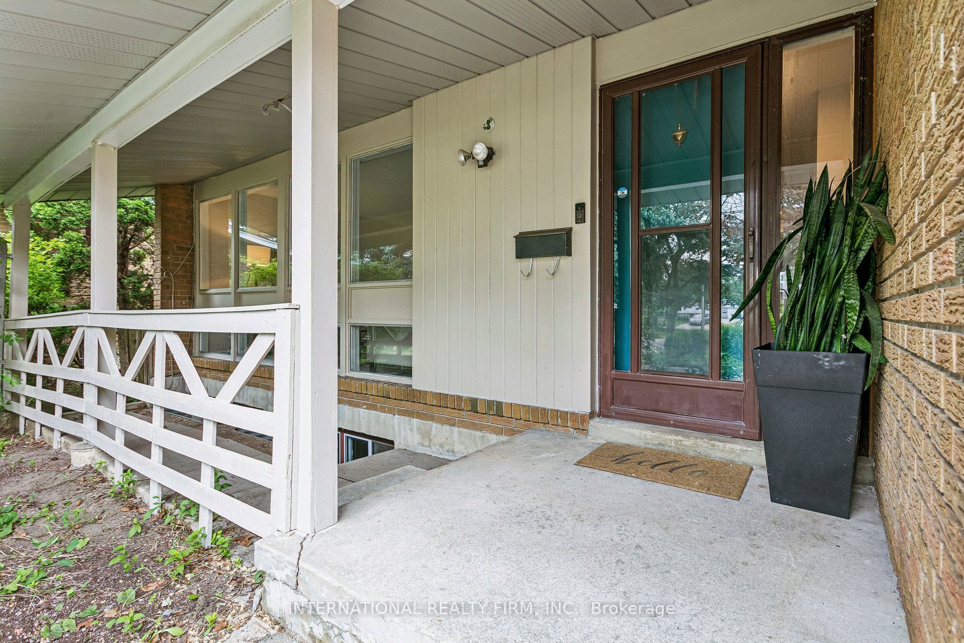 33 Kendleton Drive, Toronto, ON M9V 1T9 photo 3