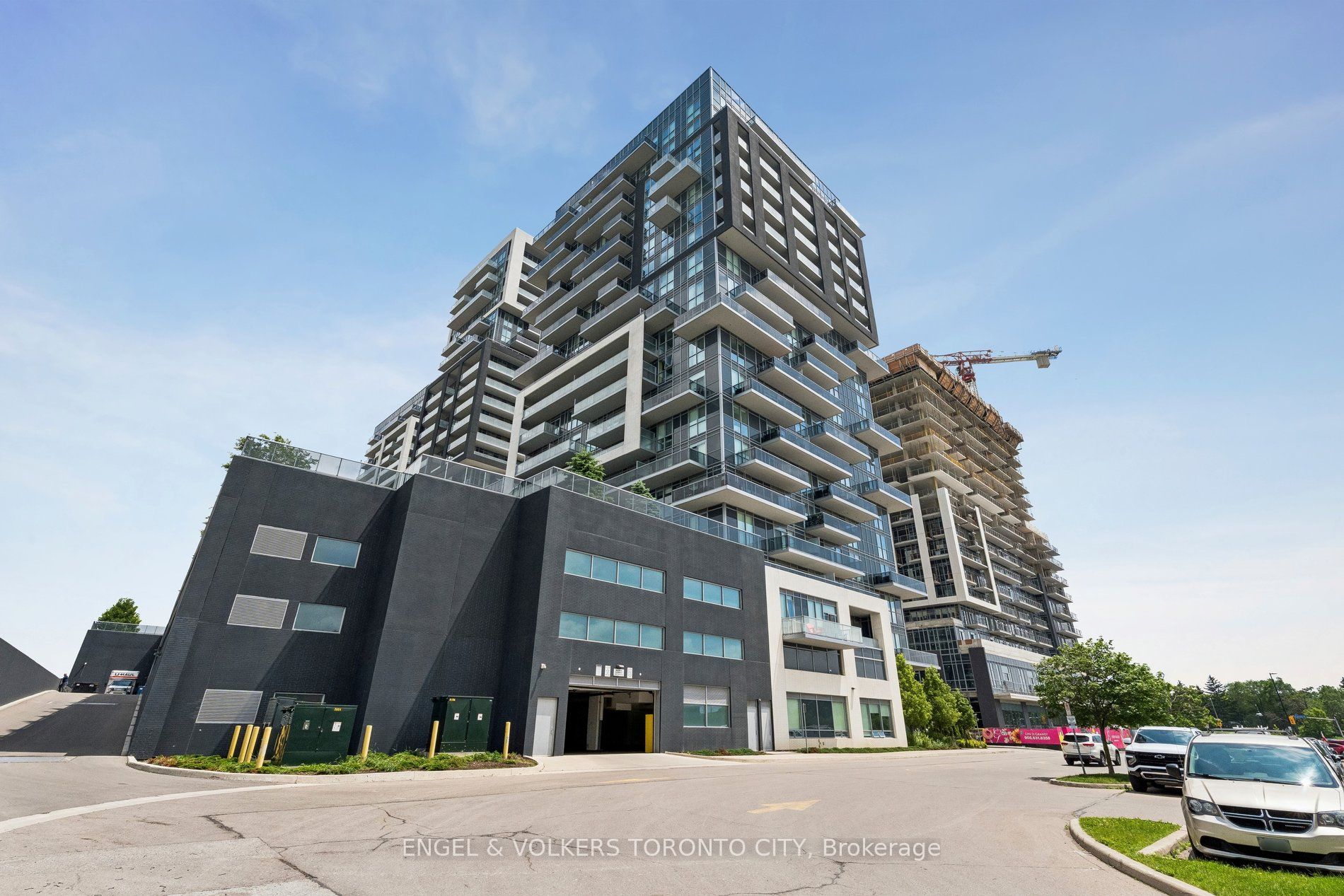 2087 Fairview Street 1404, Burlington, ON L7R 0E5
