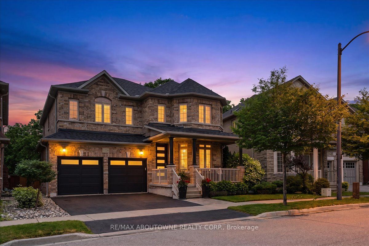 1228 Fox Crescent, Milton, ON L9T 0S7