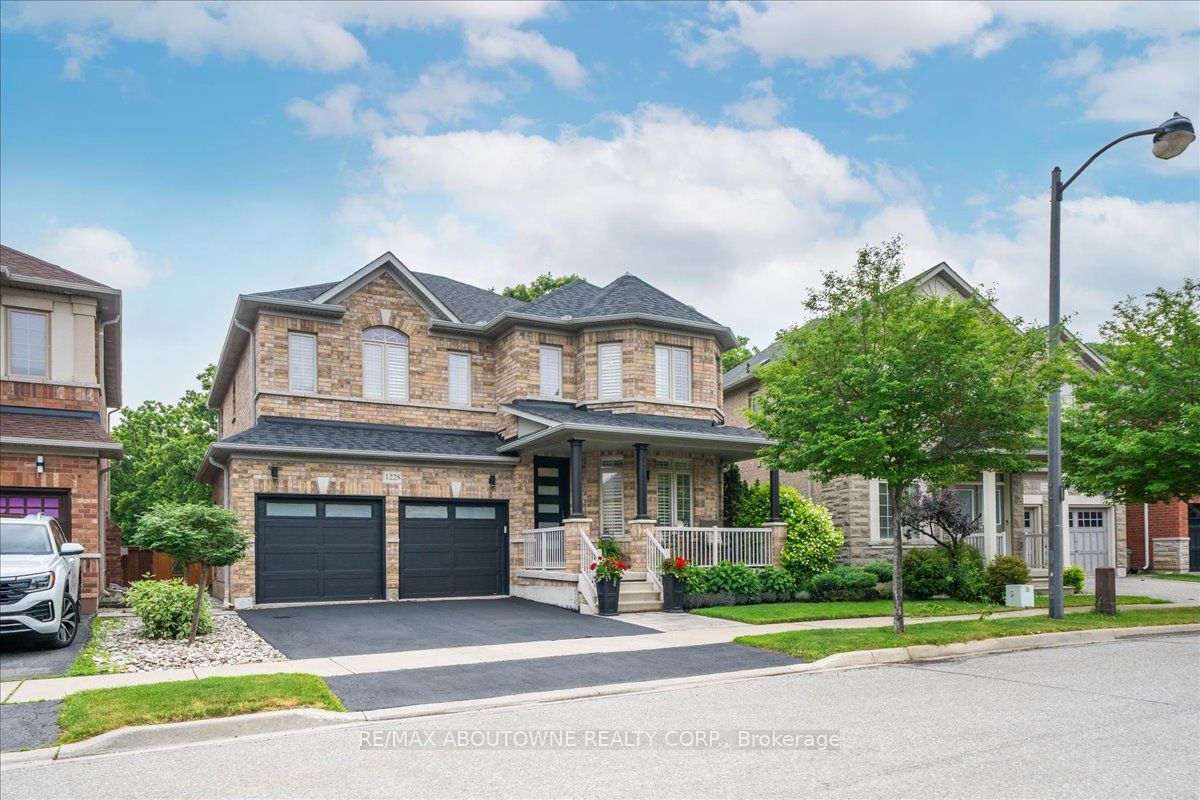 1228 Fox Crescent, Milton, ON L9T 0S7 photo 5