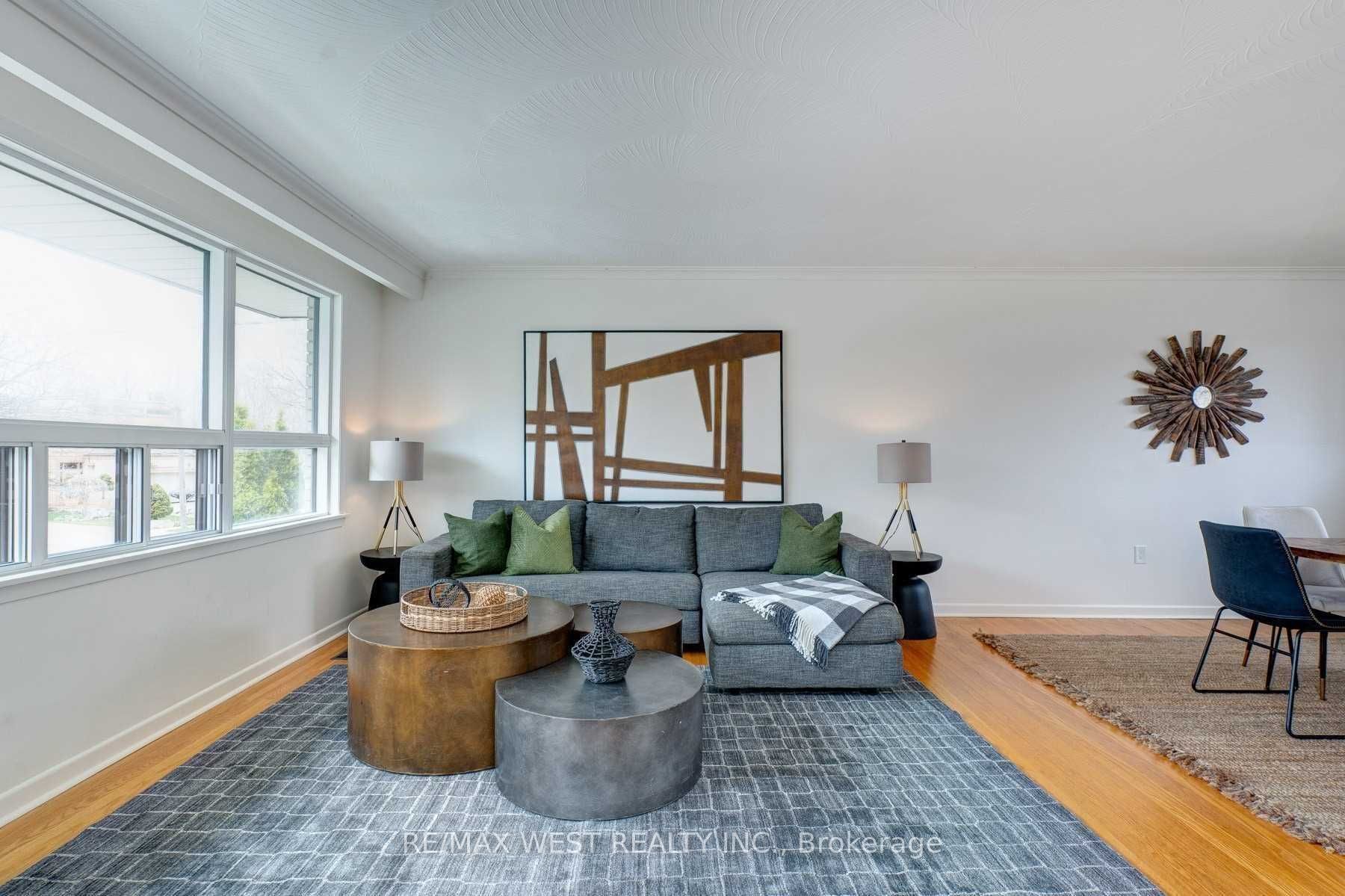 29 Fulwell Crescent, Toronto, ON M3J 1Y4 photo 4