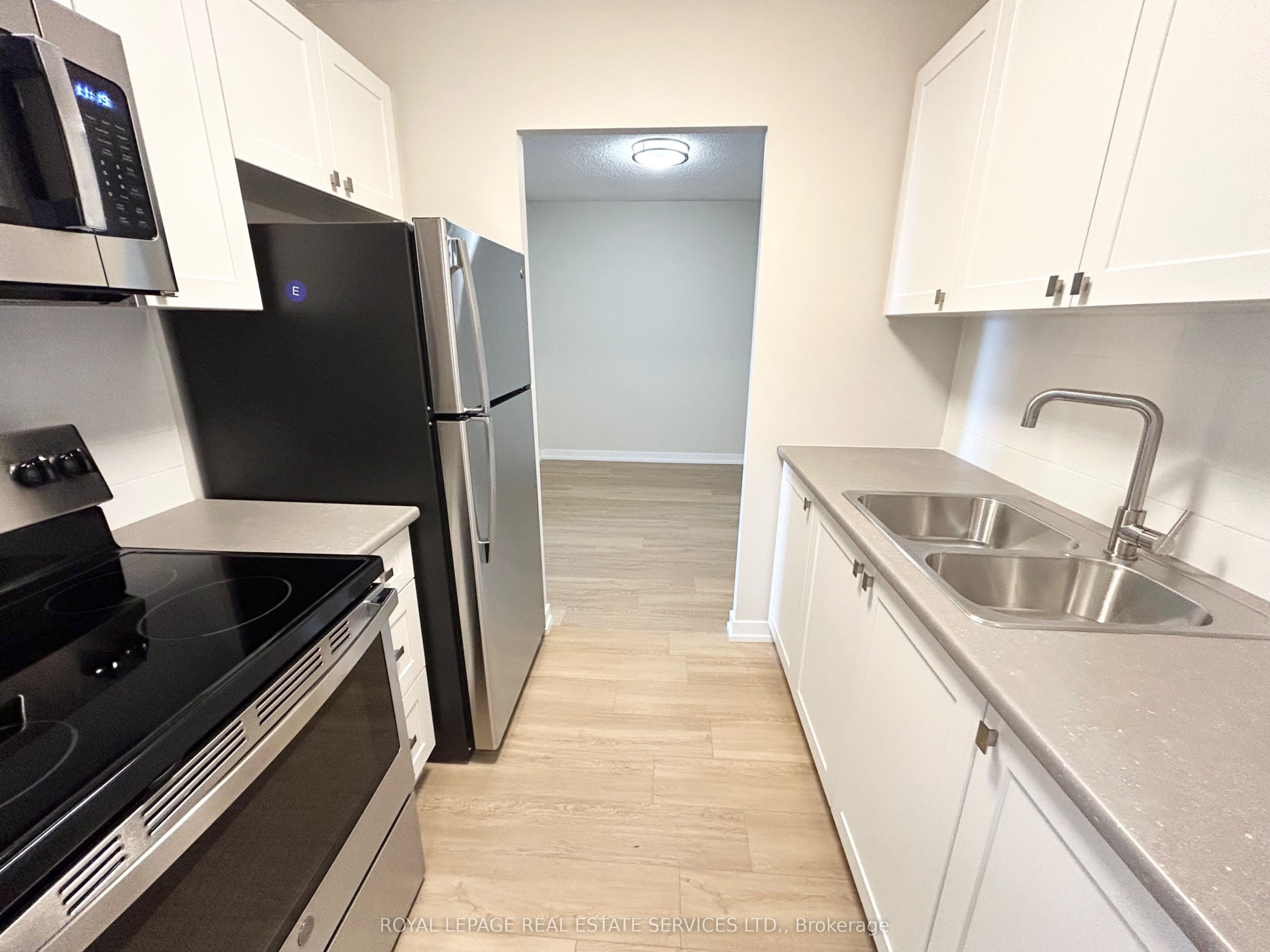 82 Millside Drive 1005, Milton, ON L9T 4A1 photo 5