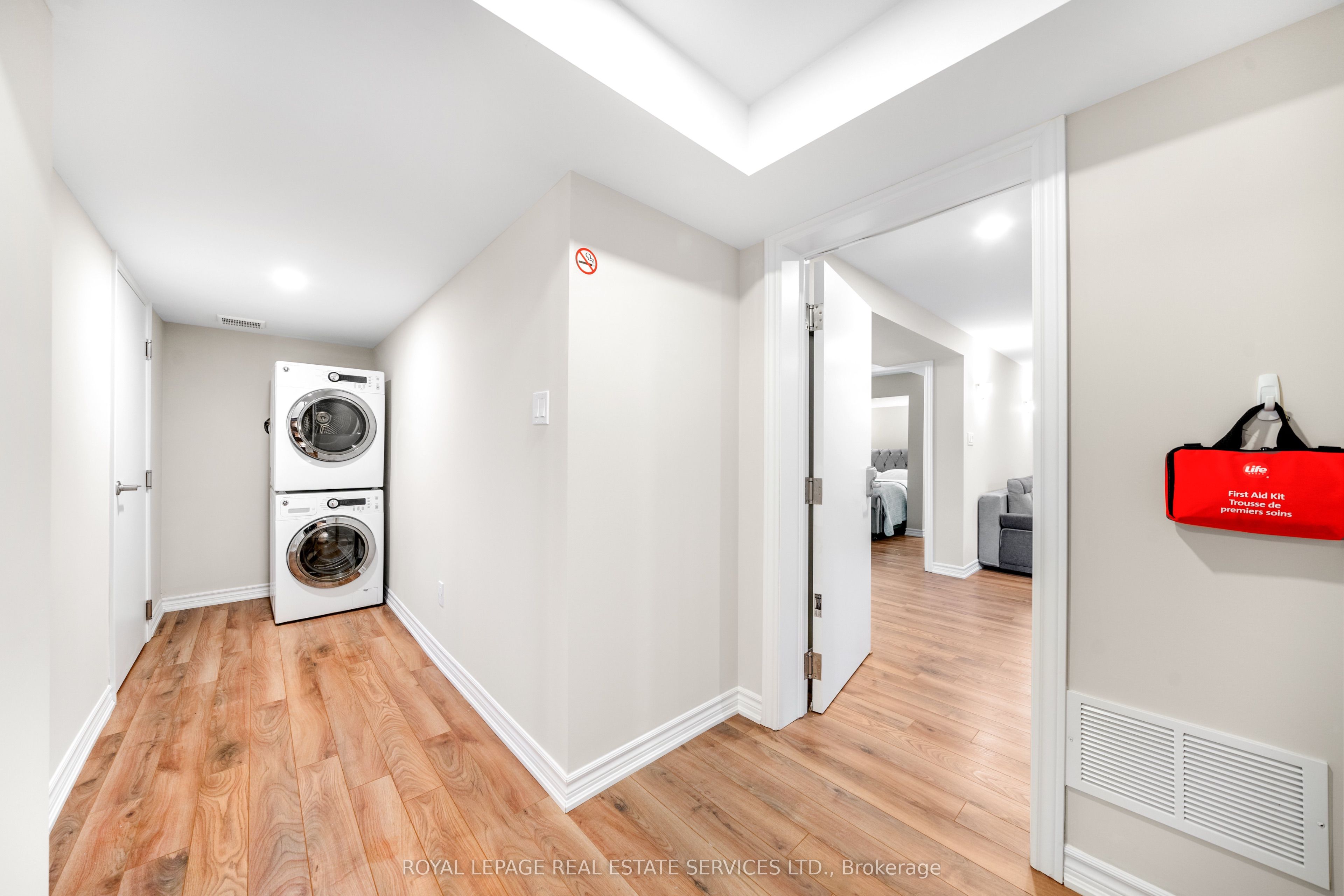 16 Embers Drive Bsmt  Apt 2, Toronto, ON M9C 3E5 photo 3
