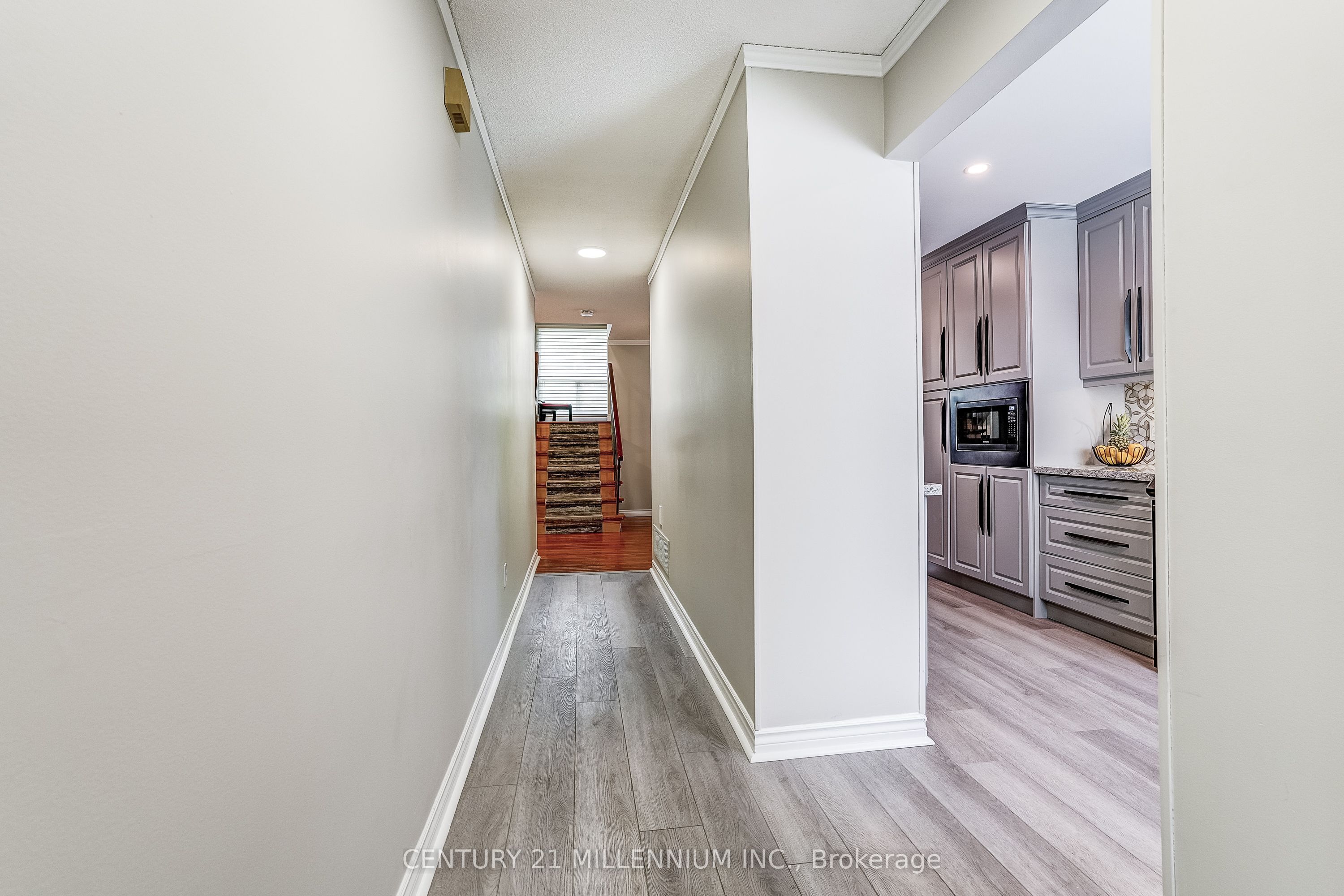 82 Horton Crescent, Brampton, ON L6S 5H6 photo 4