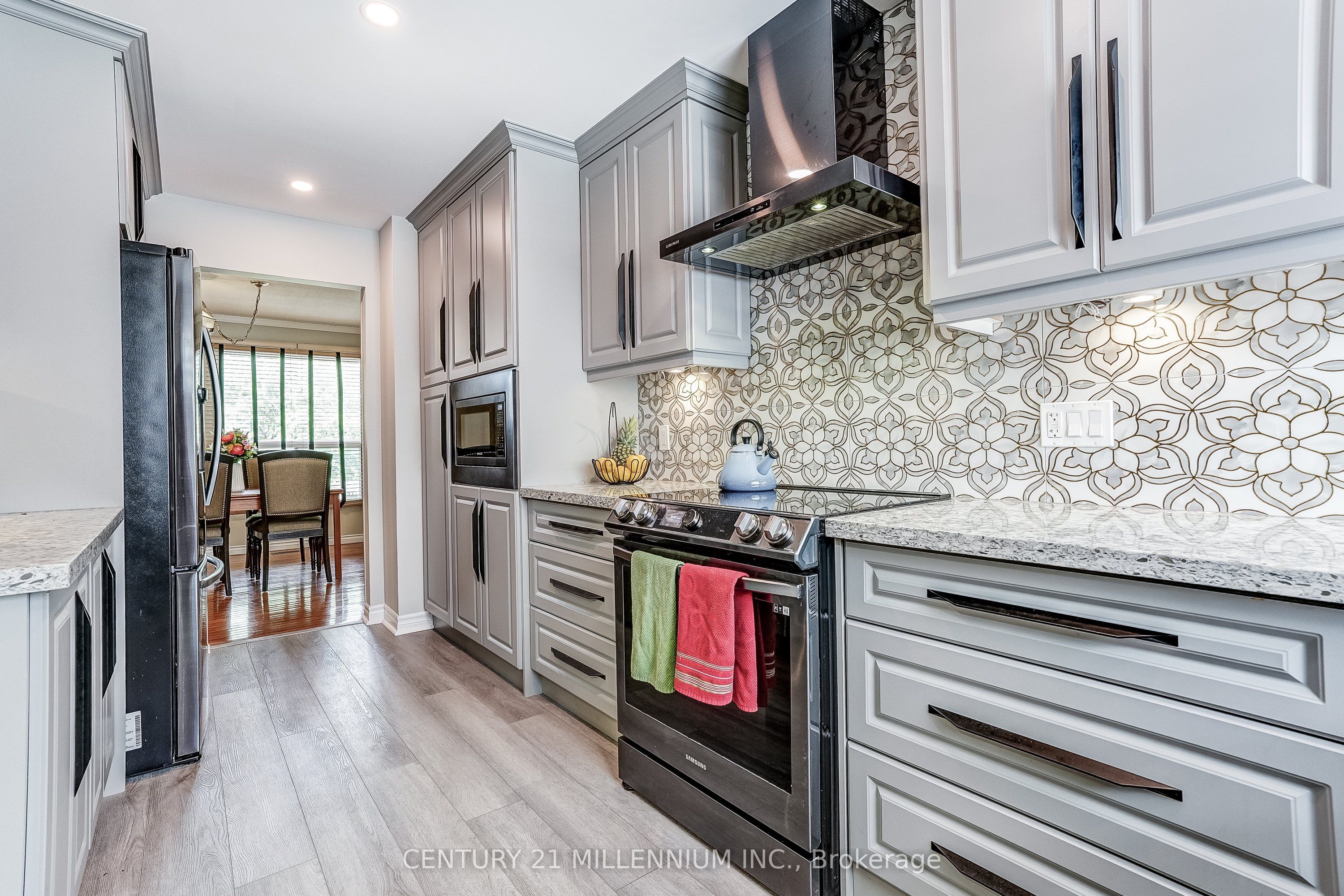 82 Horton Crescent, Brampton, ON L6S 5H6 photo 5