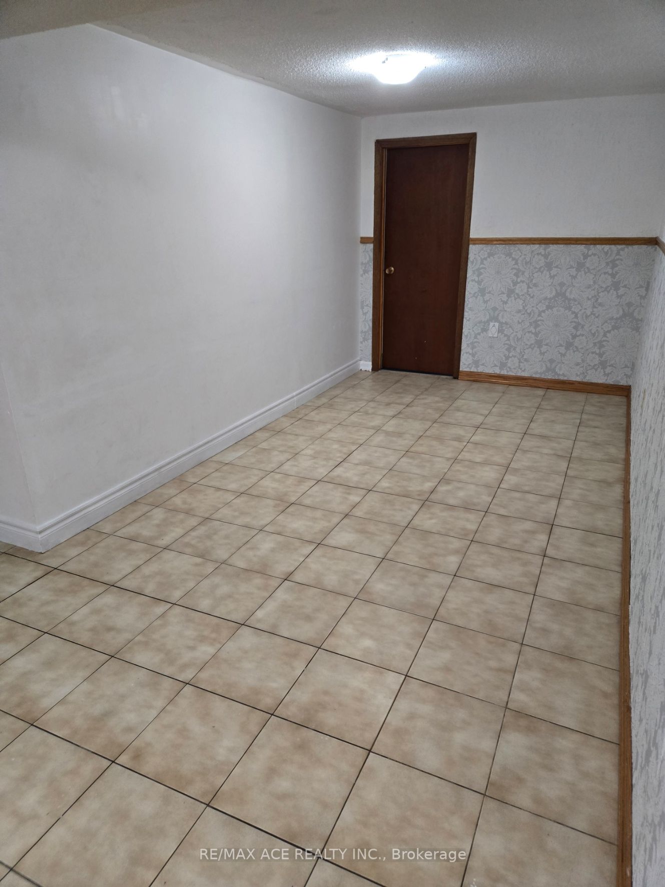 45 Wheelwright Crescent Bsmt, Toronto, ON M3N 1V2 photo 4