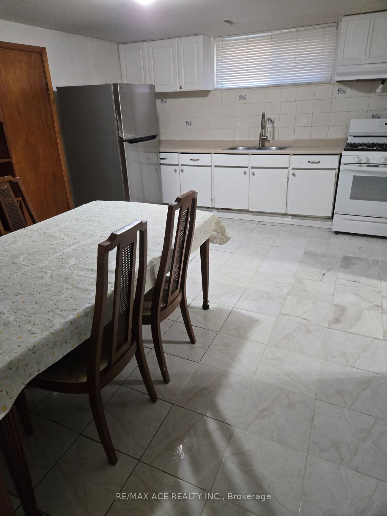 45 Wheelwright Crescent Bsmt, Toronto, ON M3N 1V2 photo 5