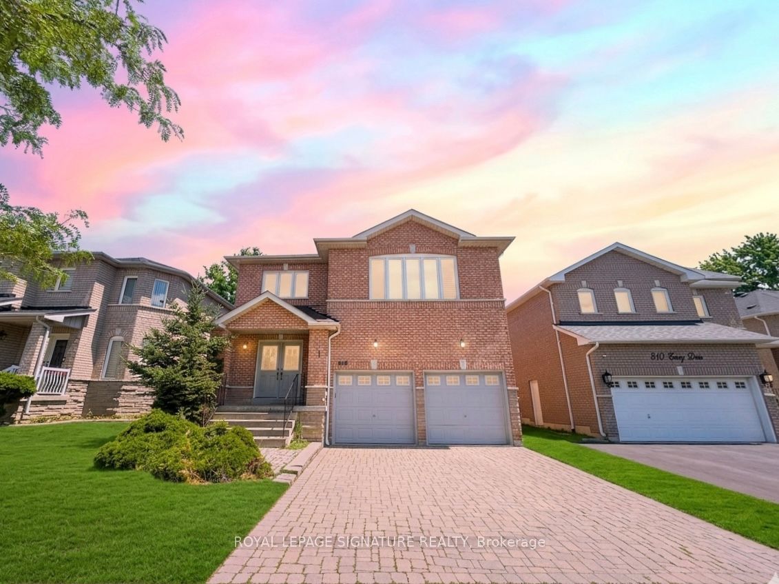 806 Envoy Drive Bsmt, Mississauga, ON L5W 1H3