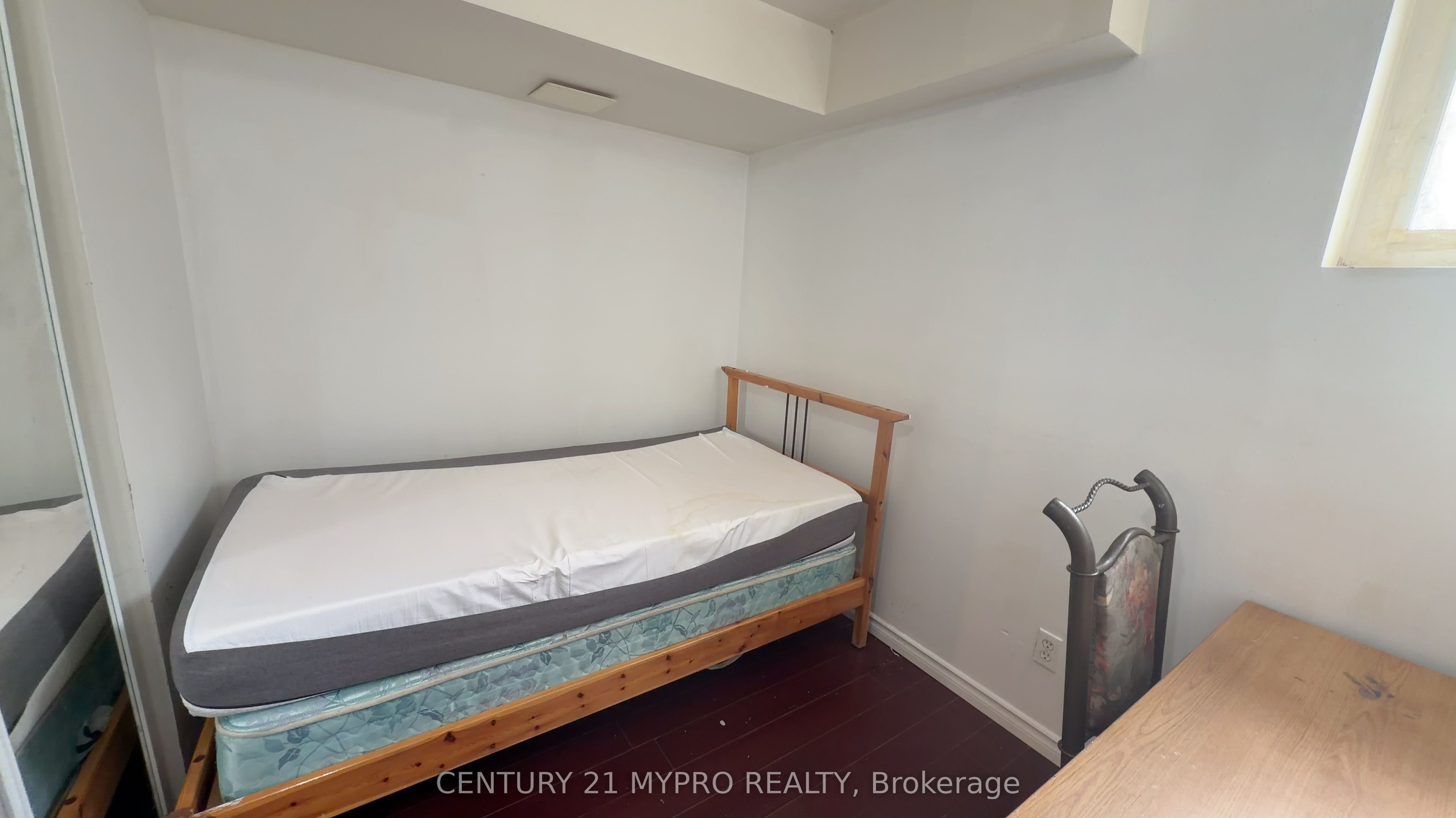 369 Assiniboine Road, Toronto, ON M3J 0A6 photo 2
