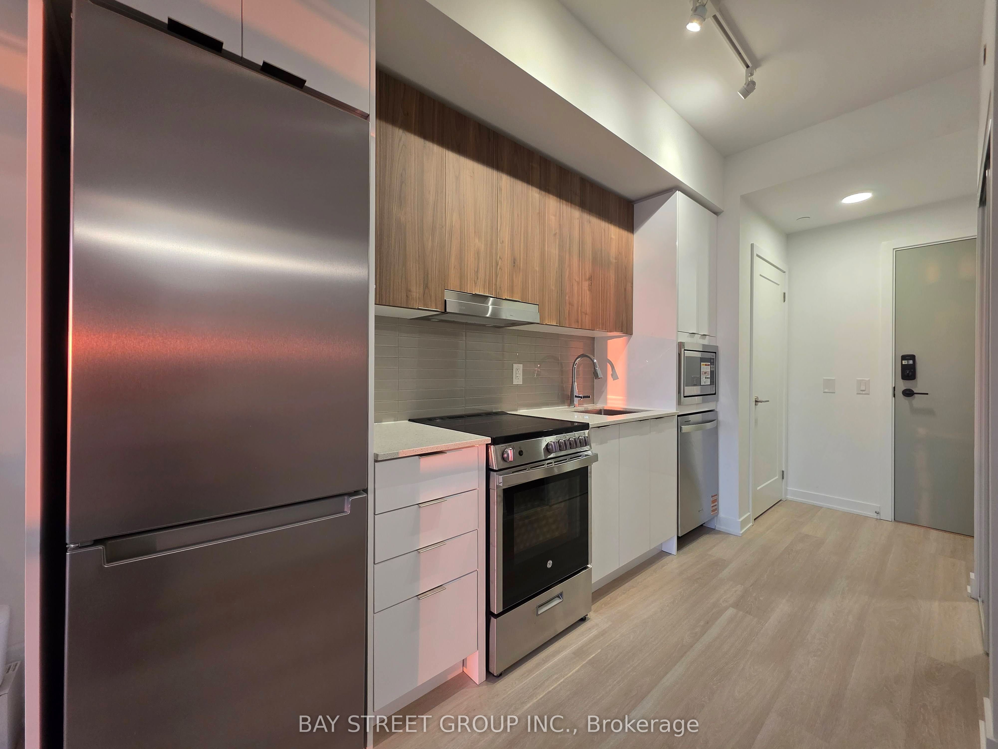 5105 Hurontario Street 2009, Mississauga, ON L4Z 0C9 photo 4