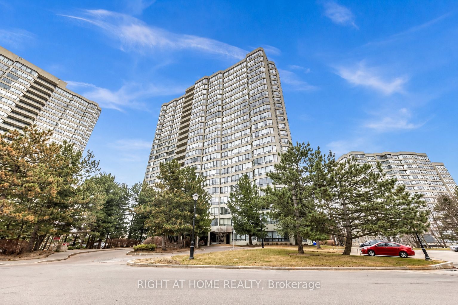 24 Hanover Road 1507, Brampton, ON L6S 5K8 photo 3