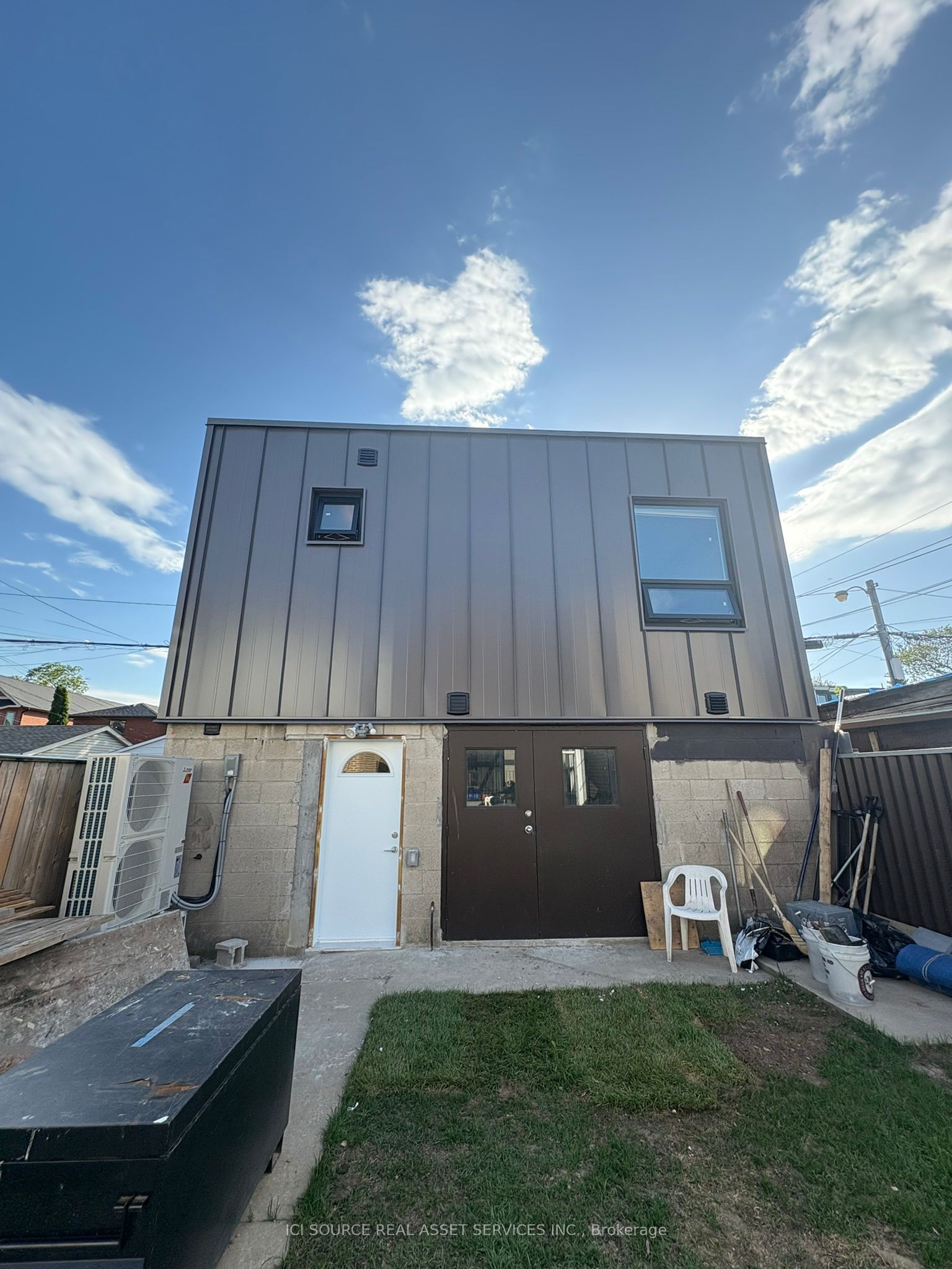 822 Ossington Avenue Laneway suite, Toronto, ON M6G 3V1 photo 2