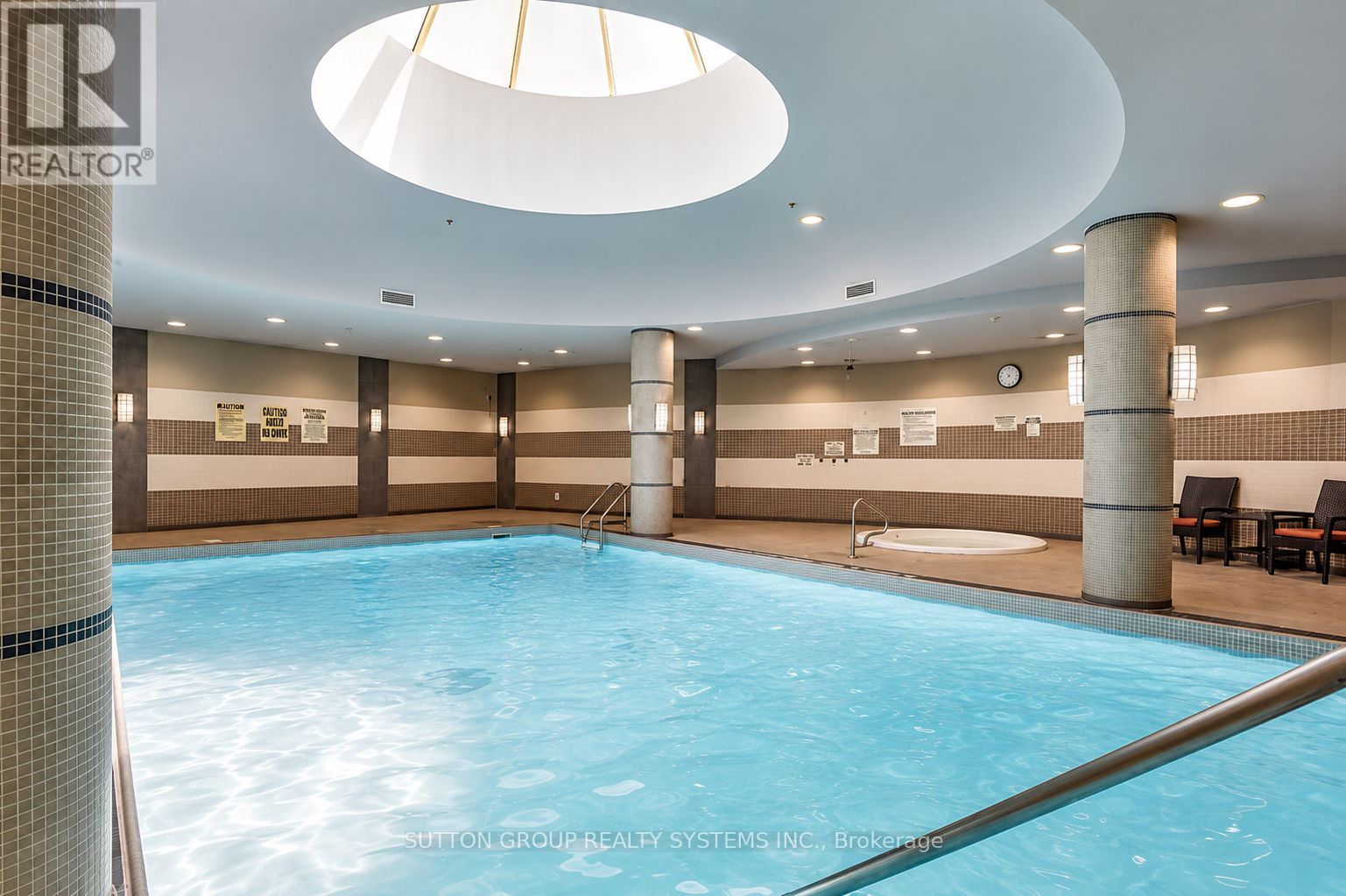 1070 Sheppard Avenue W PH11, Toronto, ON M3J 0G8 photo 4