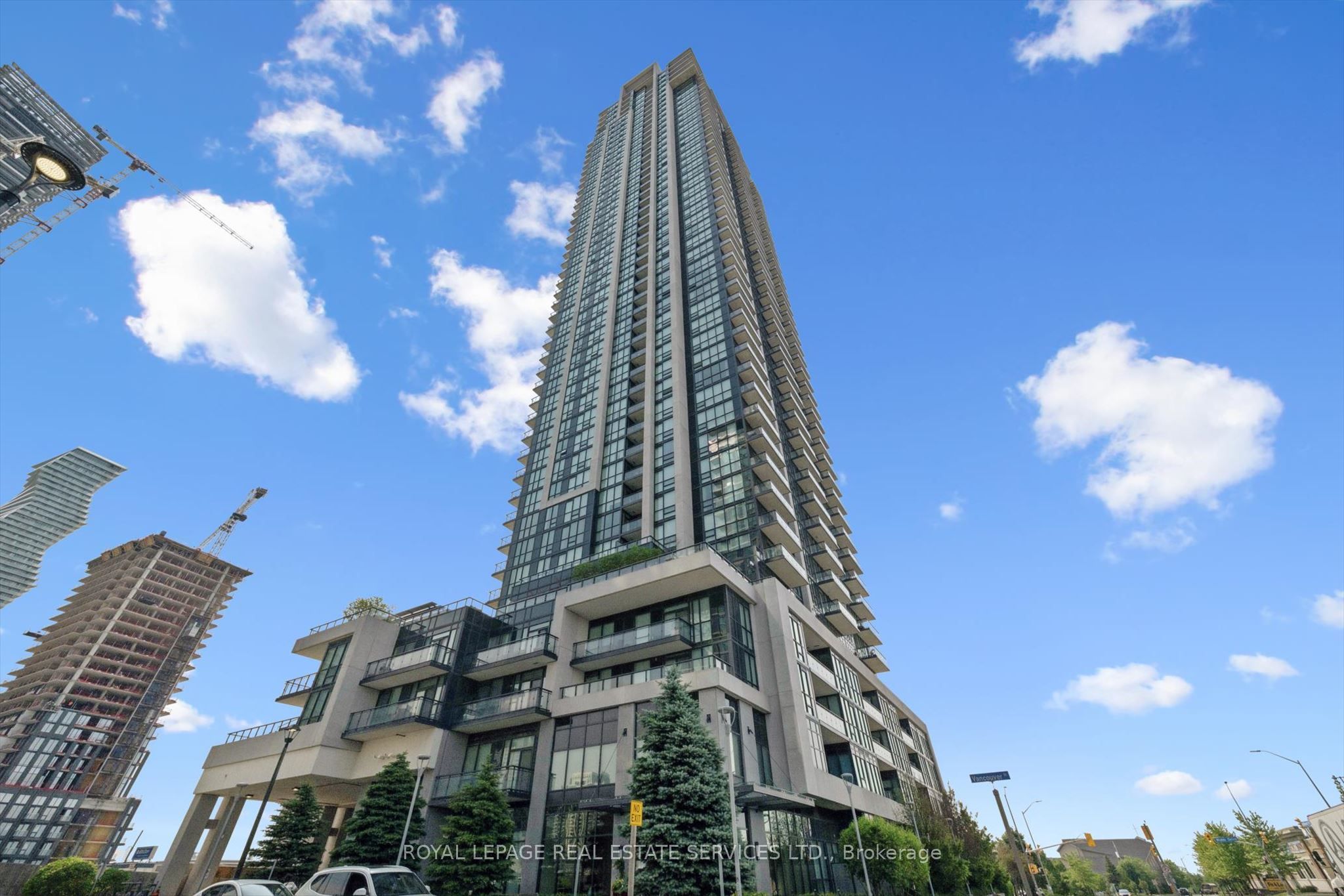 3975 Grand Park Drive 2503, Mississauga, ON L5B 0K4 photo 2