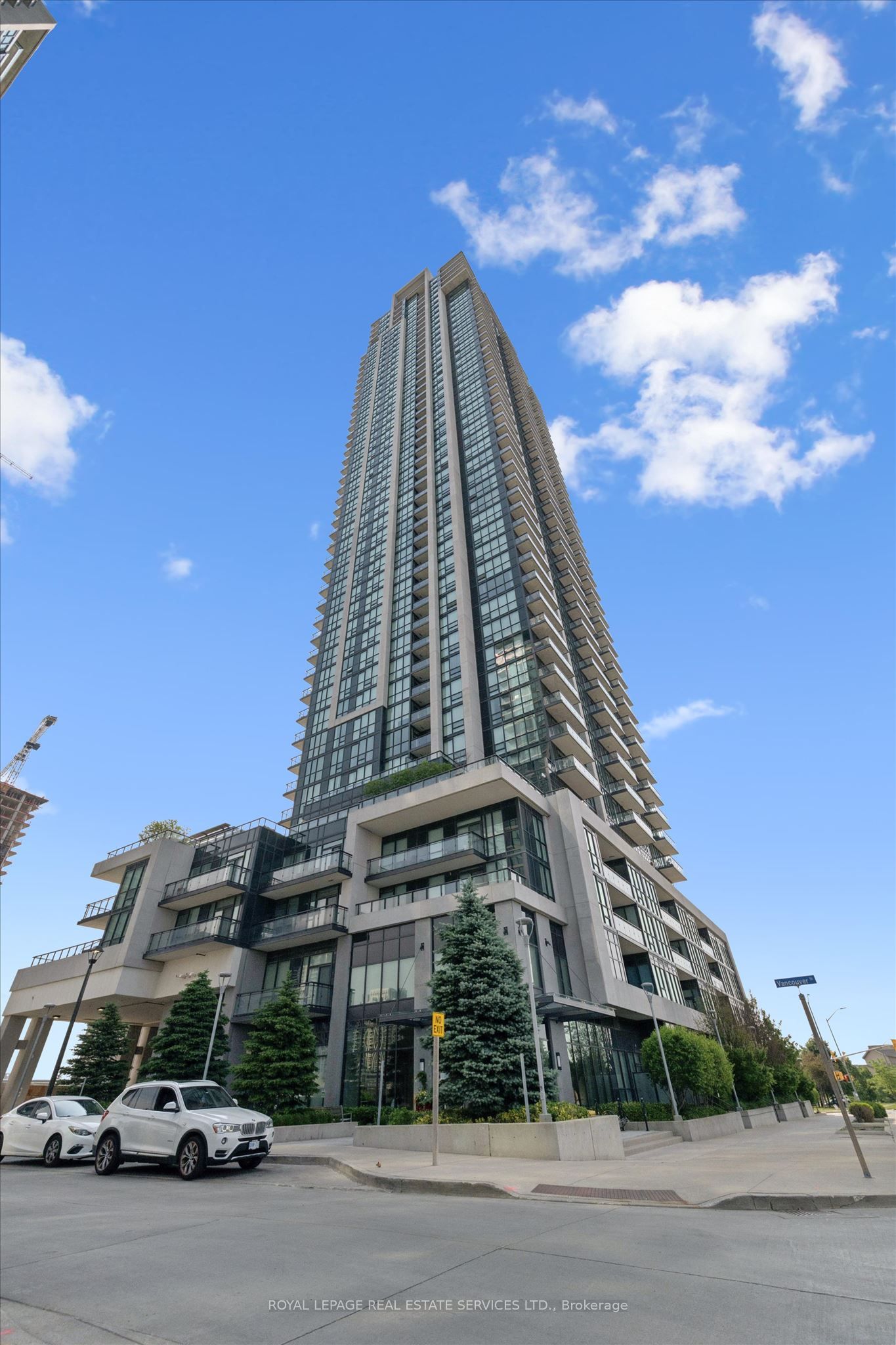 3975 Grand Park Drive 2503, Mississauga, ON L5B 0K4 photo 3