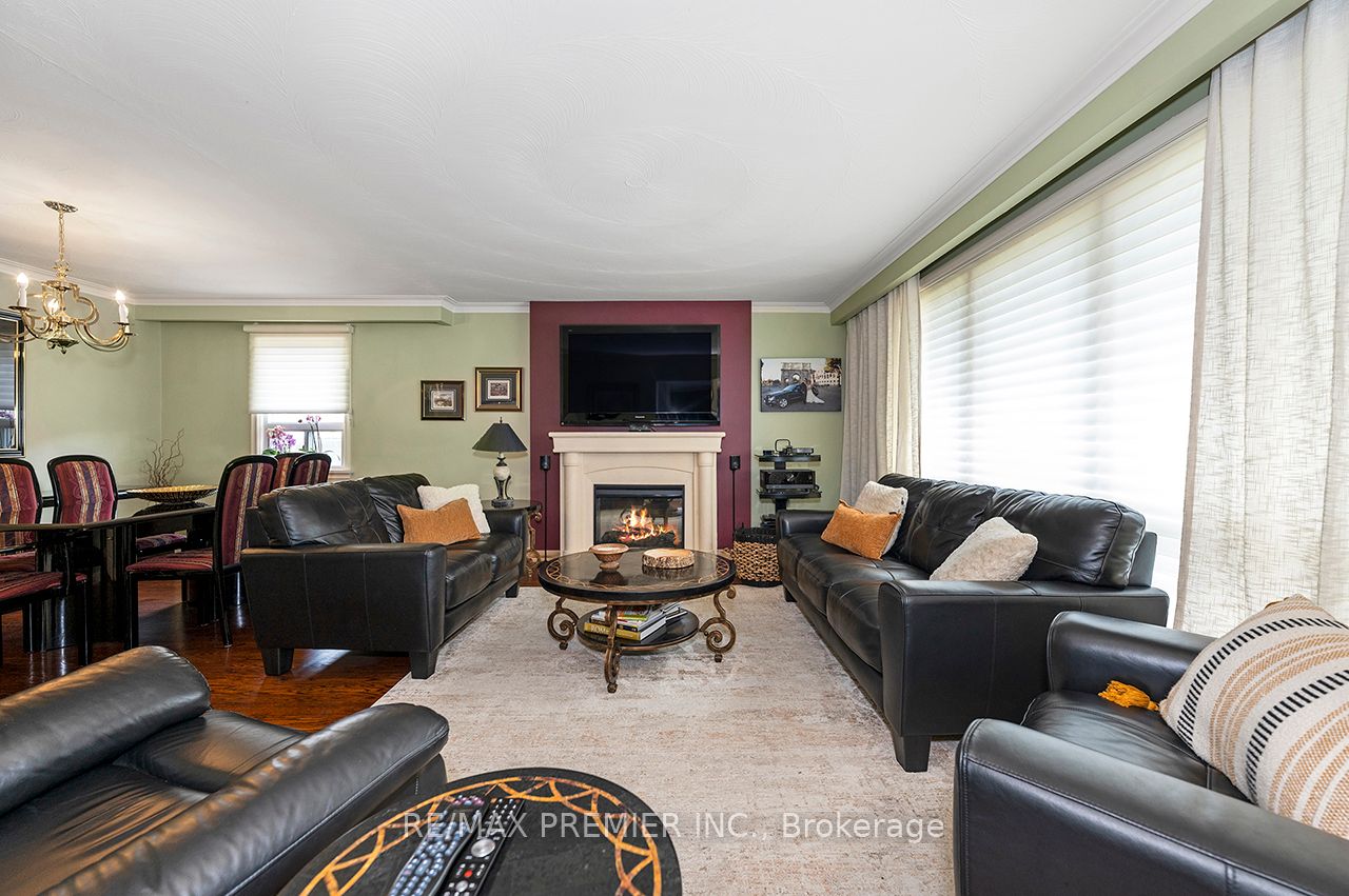 2894 Weston Road, Toronto, ON M9M 2S5 photo 5
