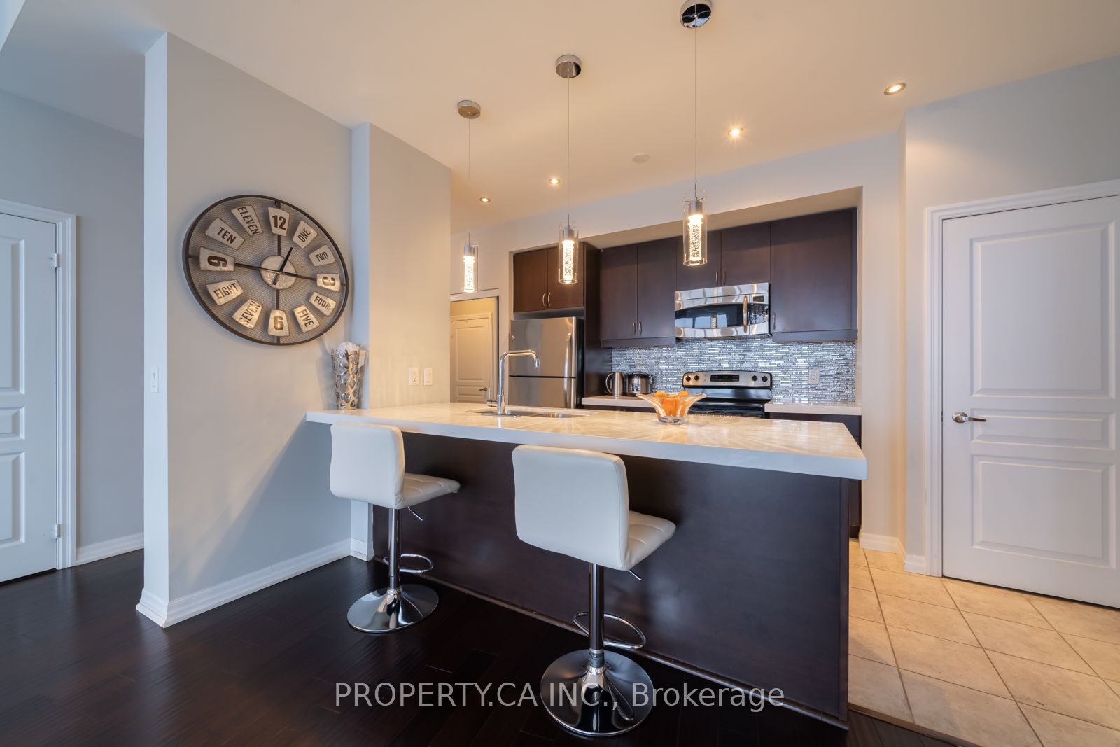 223 Webb Drive PH3504, Mississauga, ON L5B 0E8 photo 4