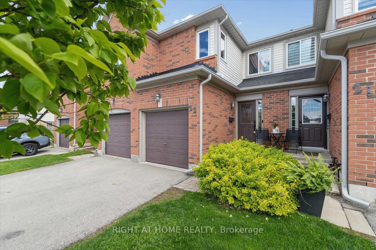 2960 Headon Forest Drive 22, Burlington, ON L7M 4G5 photo 2
