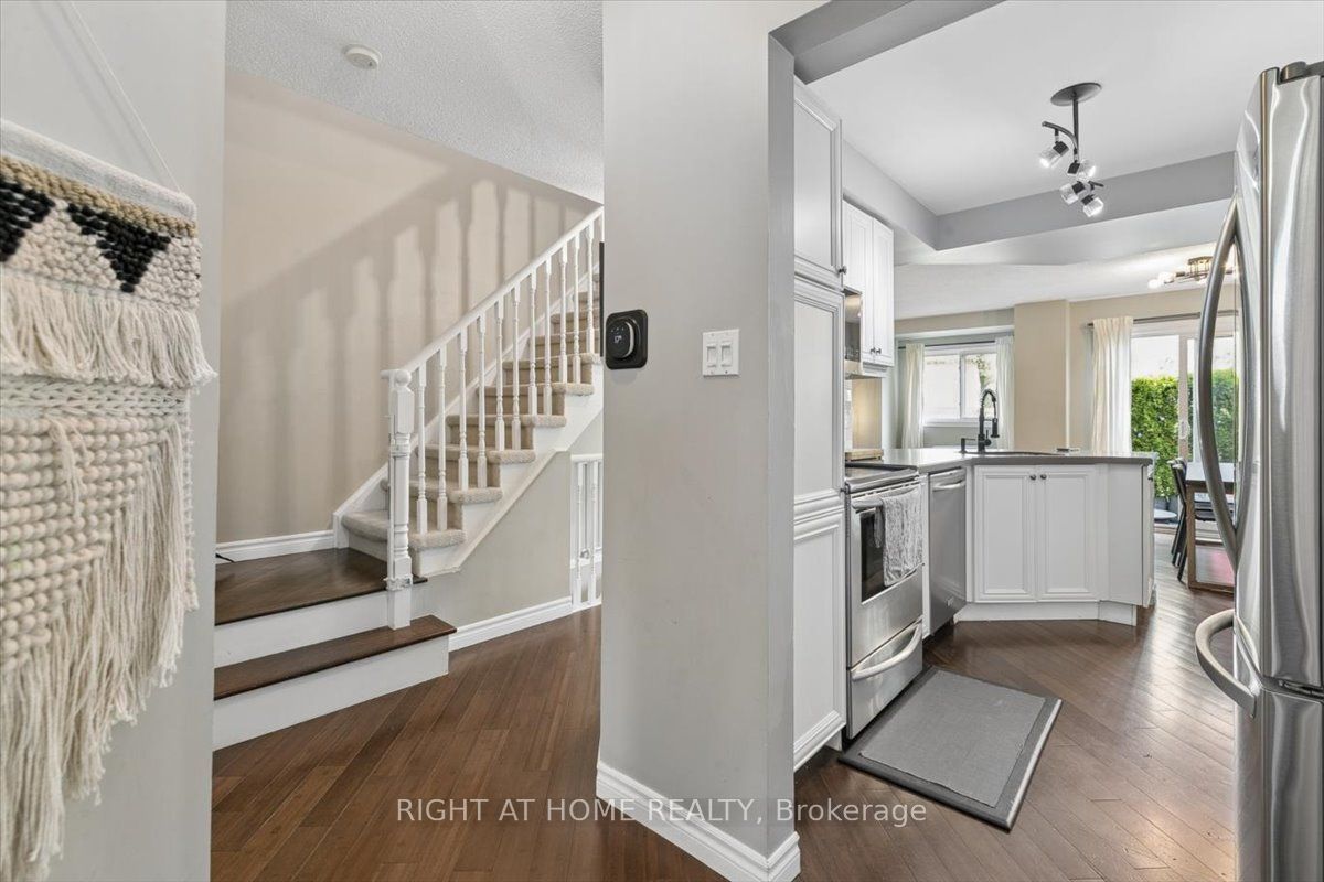 2960 Headon Forest Drive 22, Burlington, ON L7M 4G5 photo 5