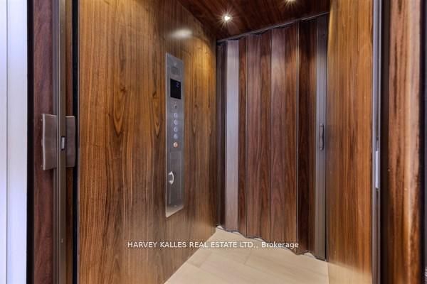 3279 Lakeshore Road, Burlington, ON L7N 1A7 photo 5