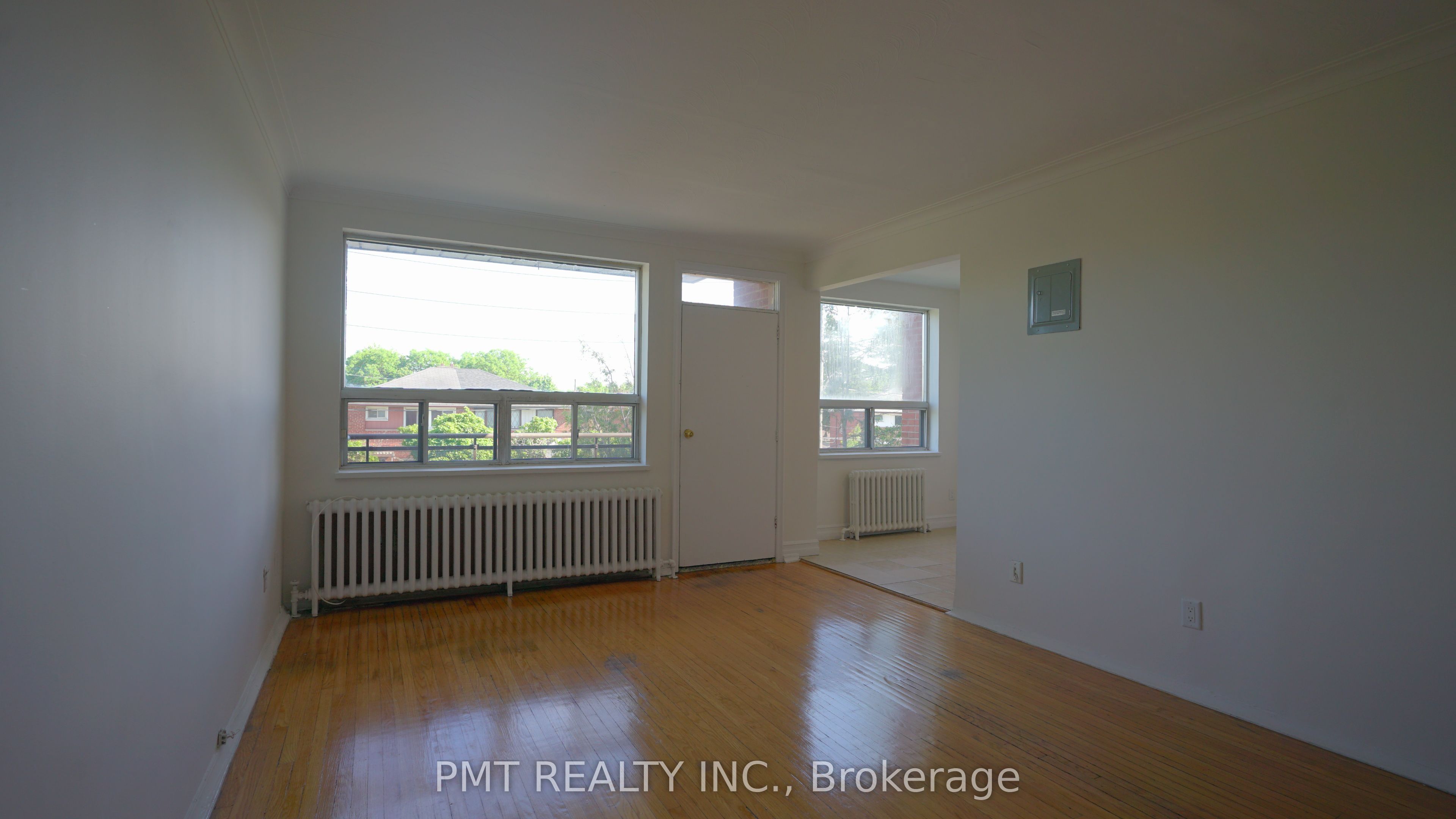 137 Brookhaven Drive 7, Toronto, ON M6M 4P1 photo 2