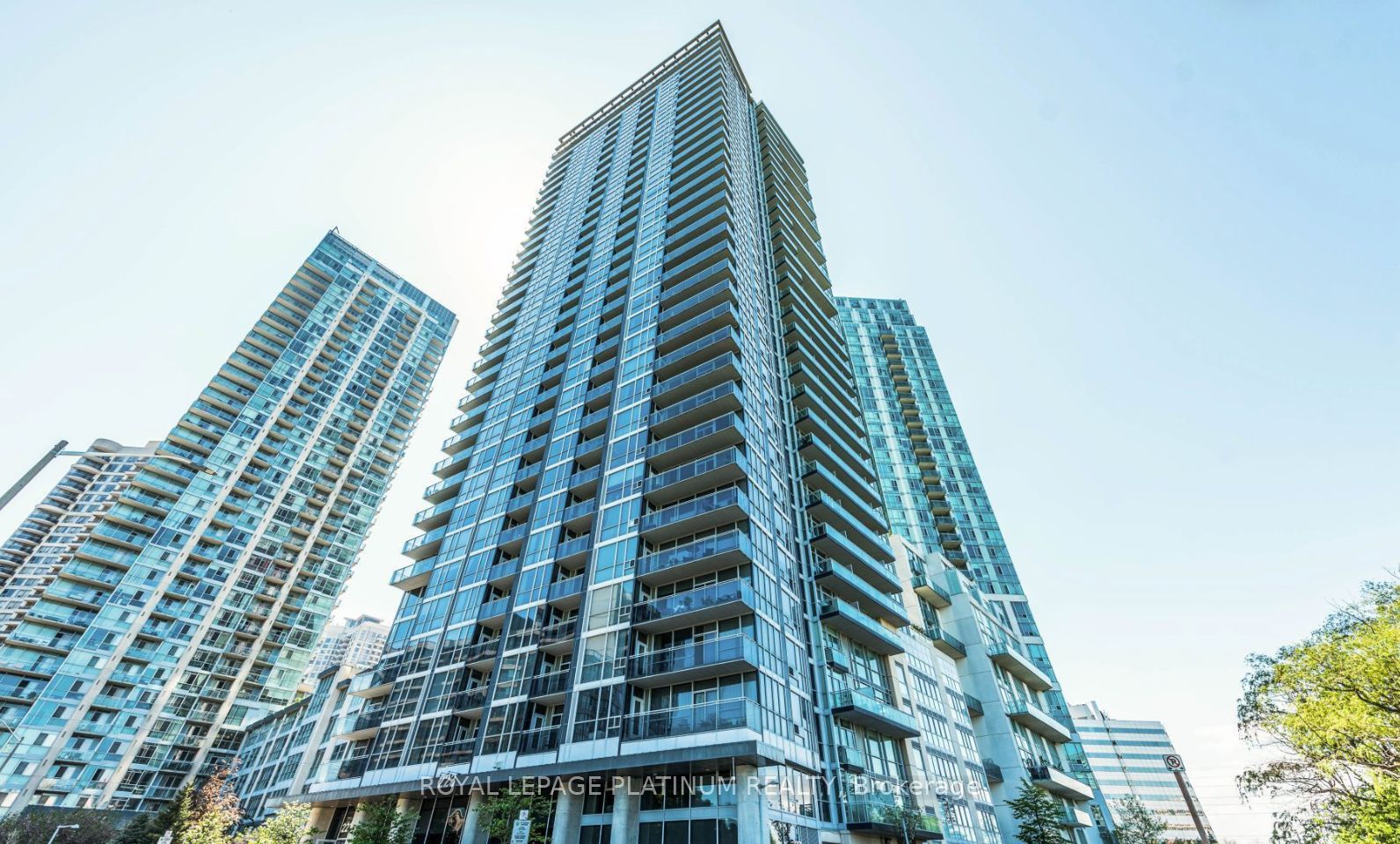 223 Webb Drive 1202, Mississauga, ON L5B 0E8