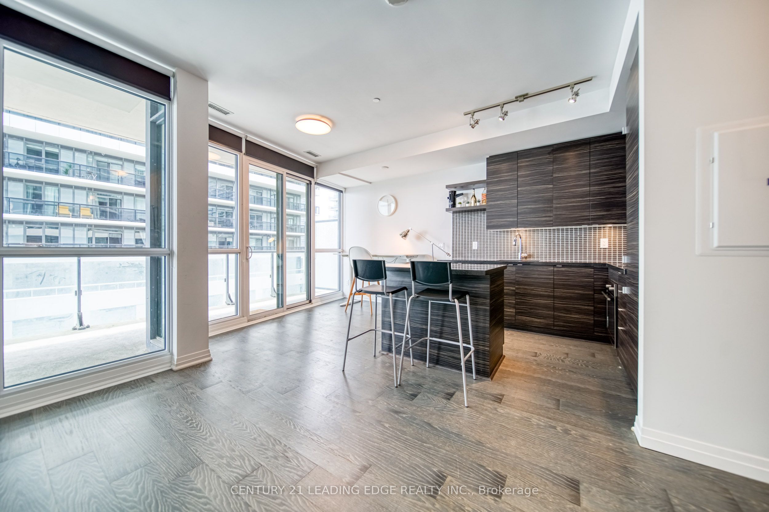 59 Annie Craig Drive 707, Toronto, ON M8V 0C5 photo 5