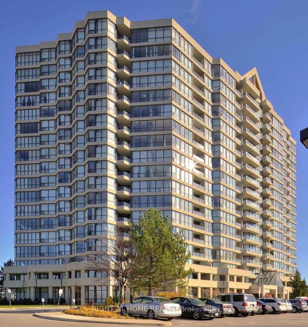5 rowntree Road 409, Toronto, ON M9V 5G9